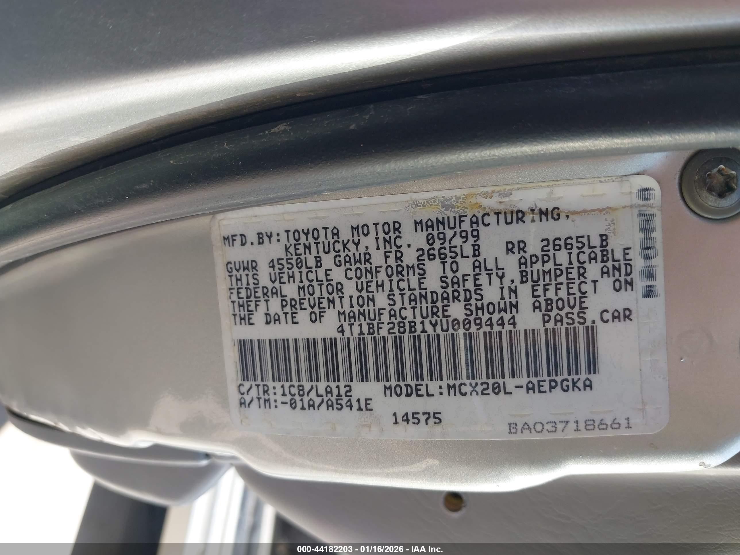 TOYOTA AVALON image 9