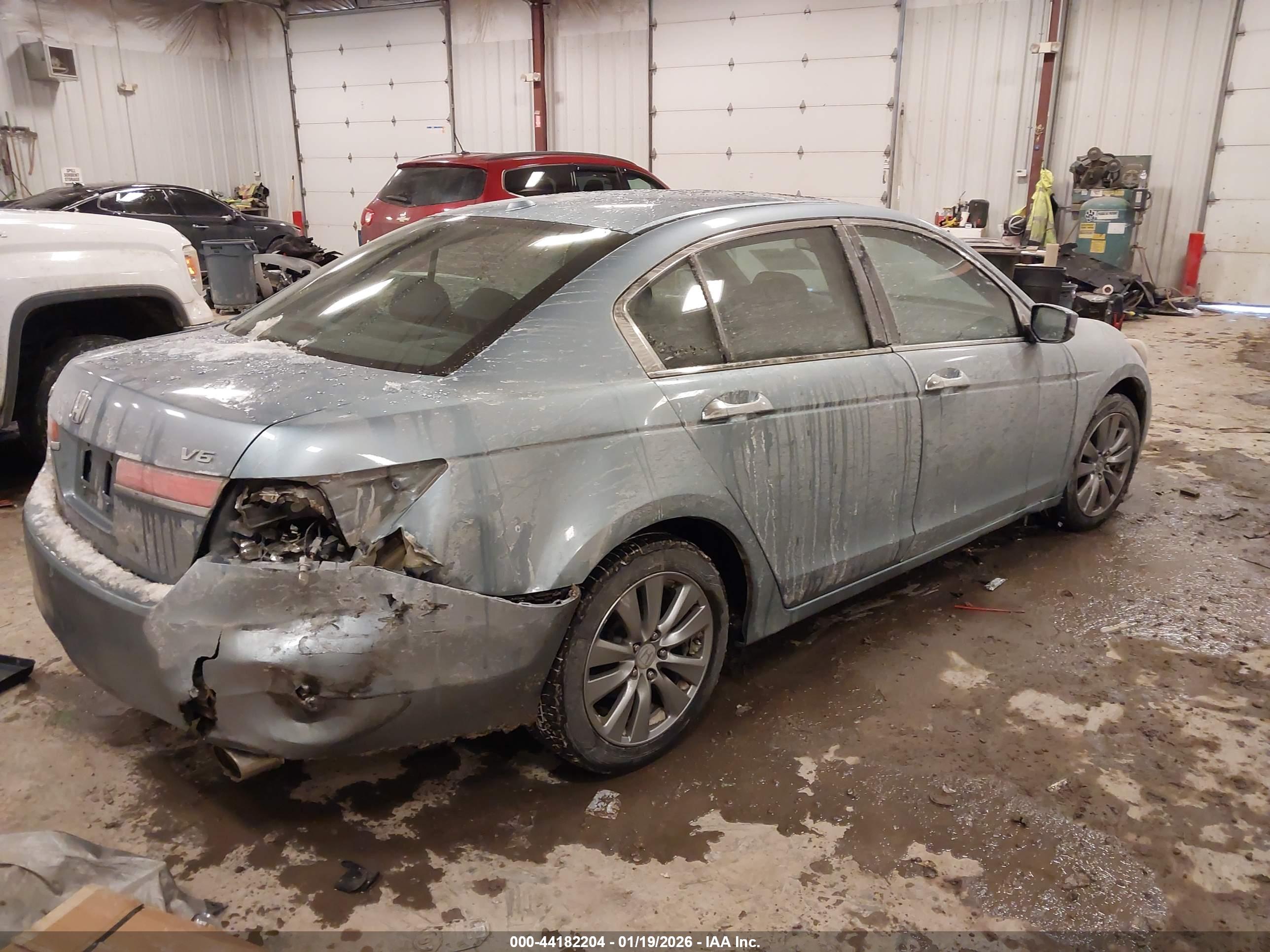 HONDA ACCORD image 4