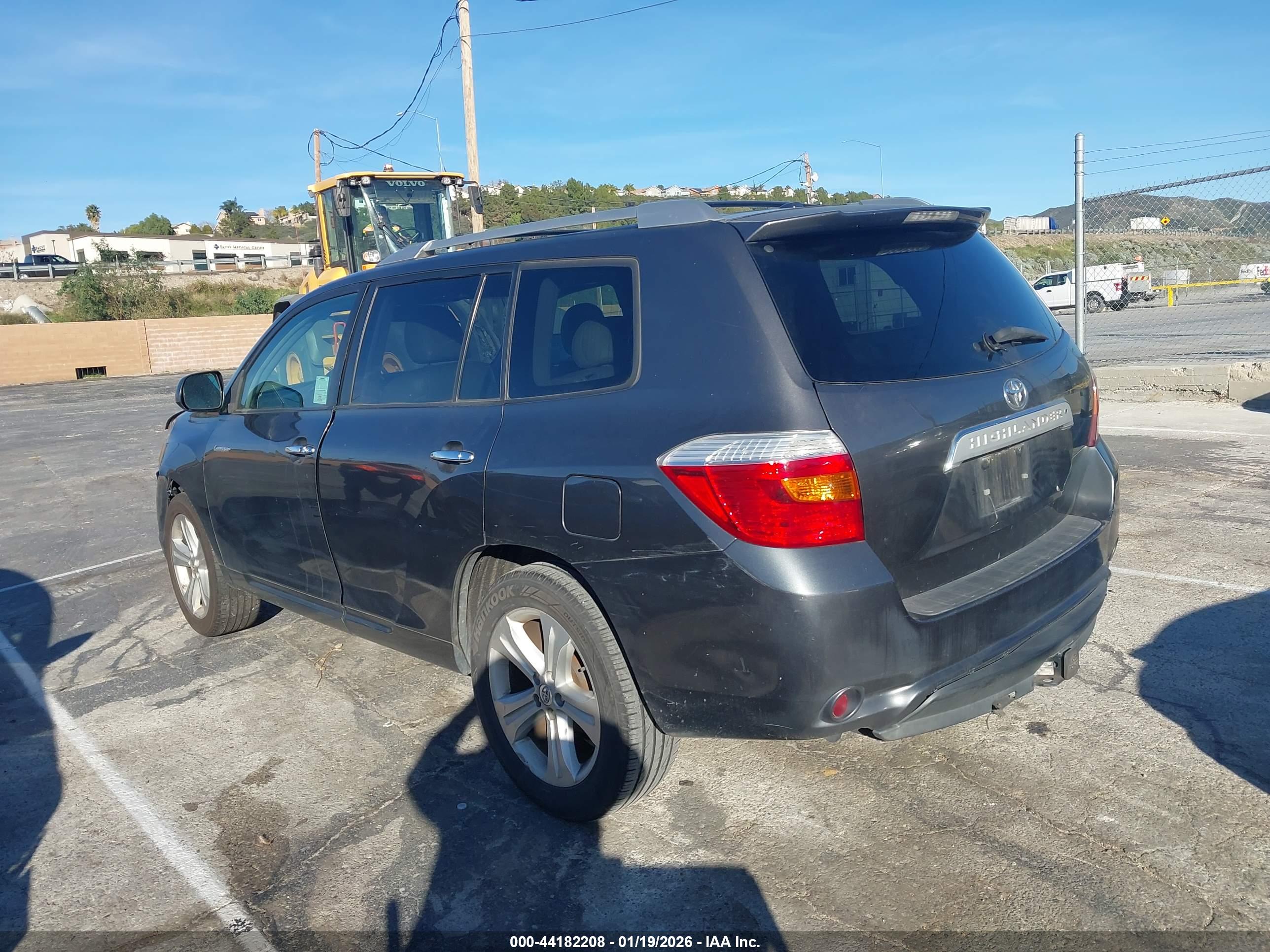 TOYOTA HIGHLANDER image 3