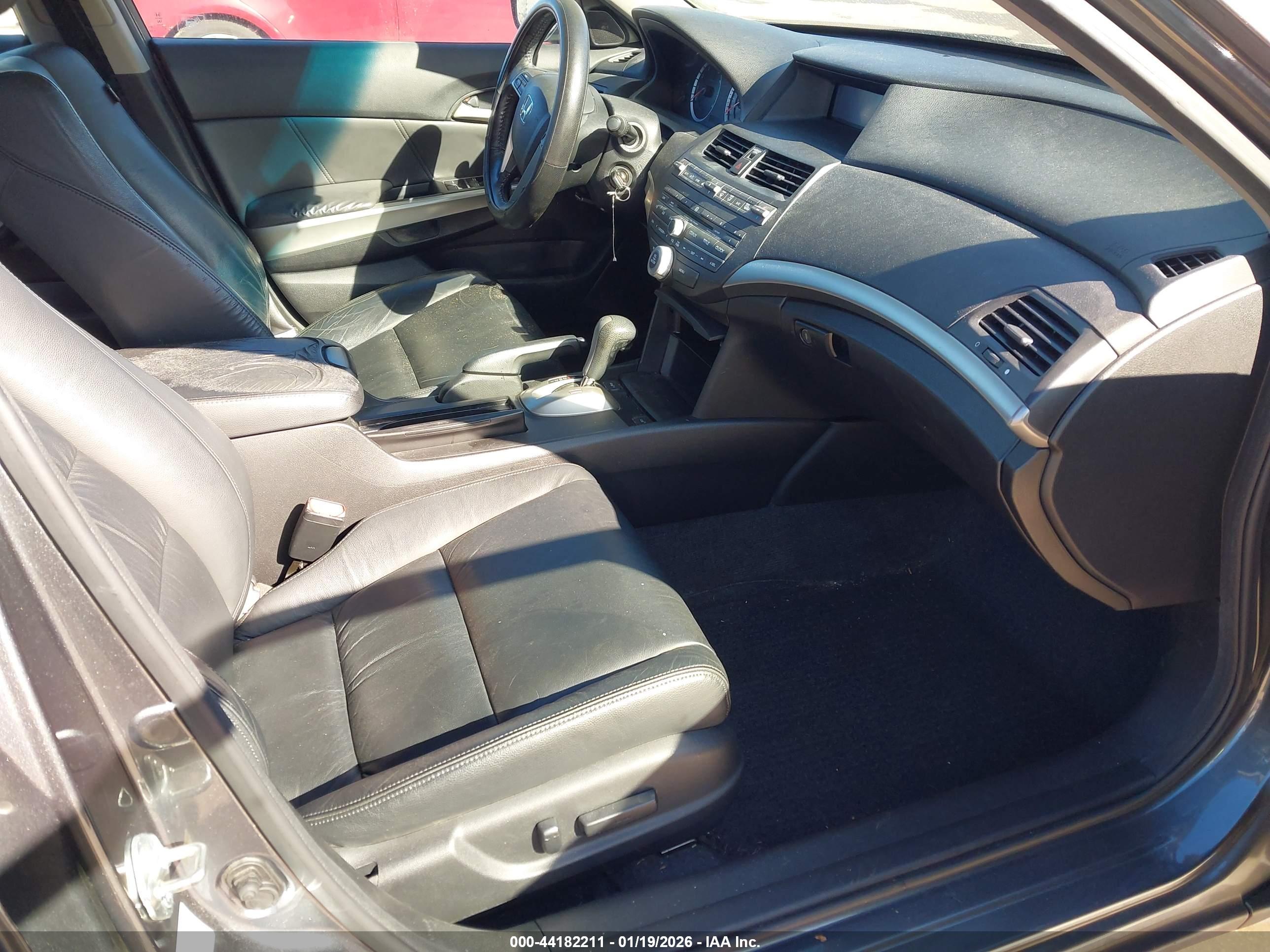 HONDA ACCORD image 5