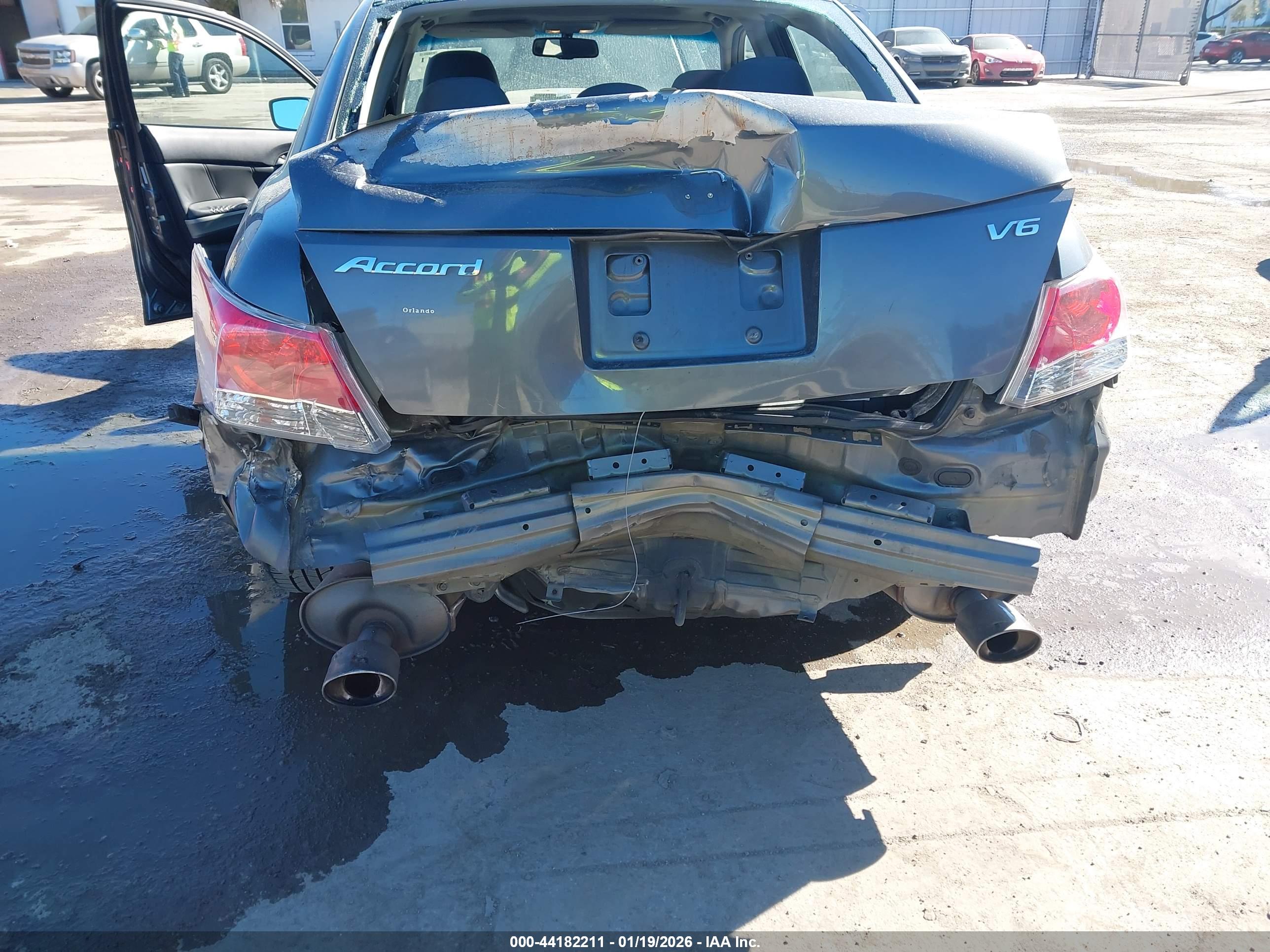 HONDA ACCORD image 6
