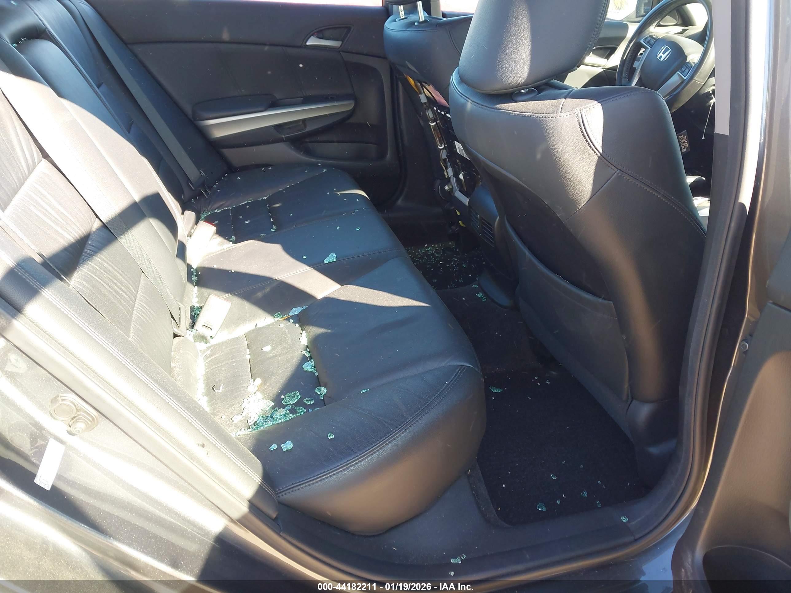HONDA ACCORD image 8