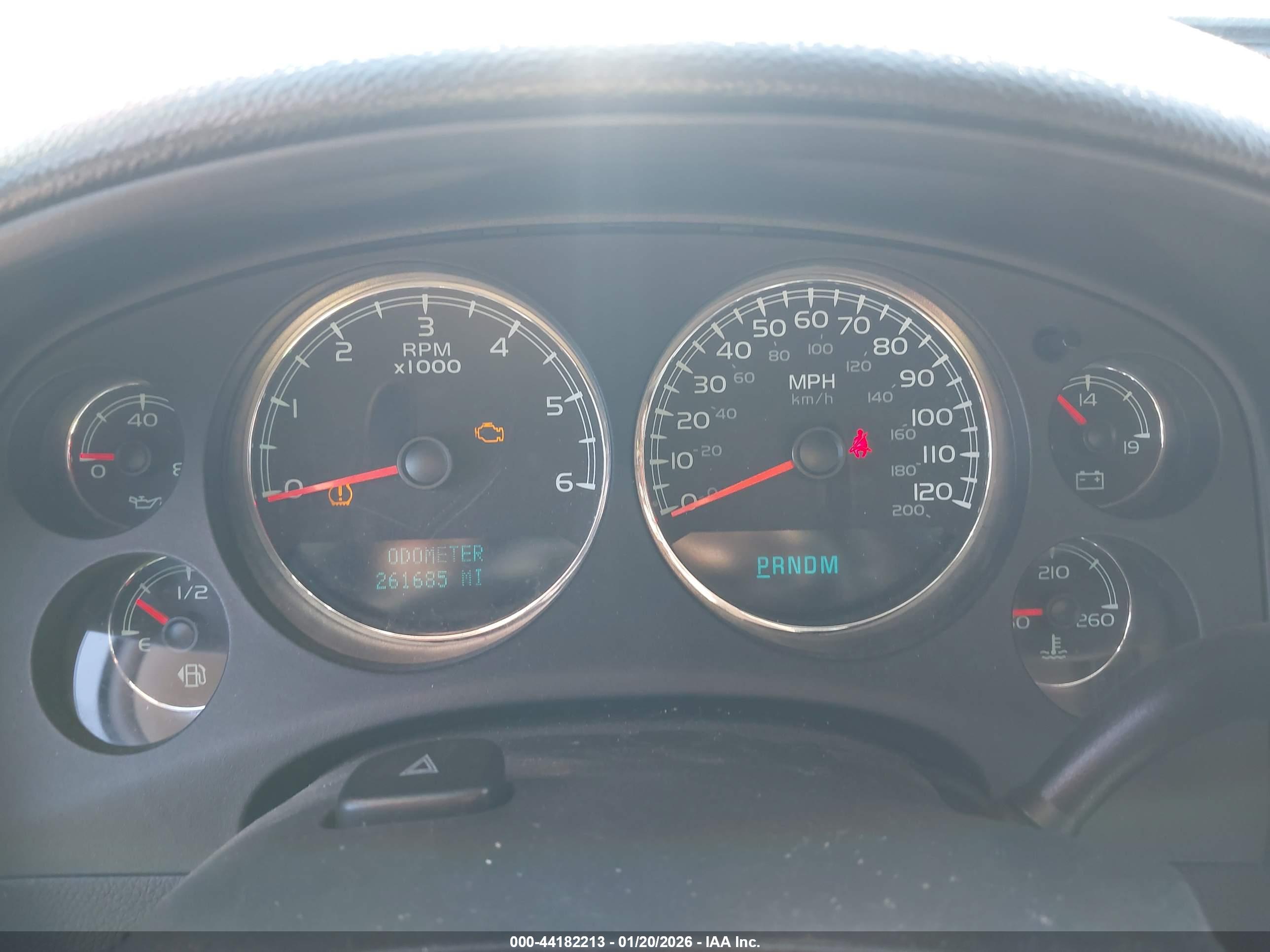 CHEVROLET TAHOE image 7