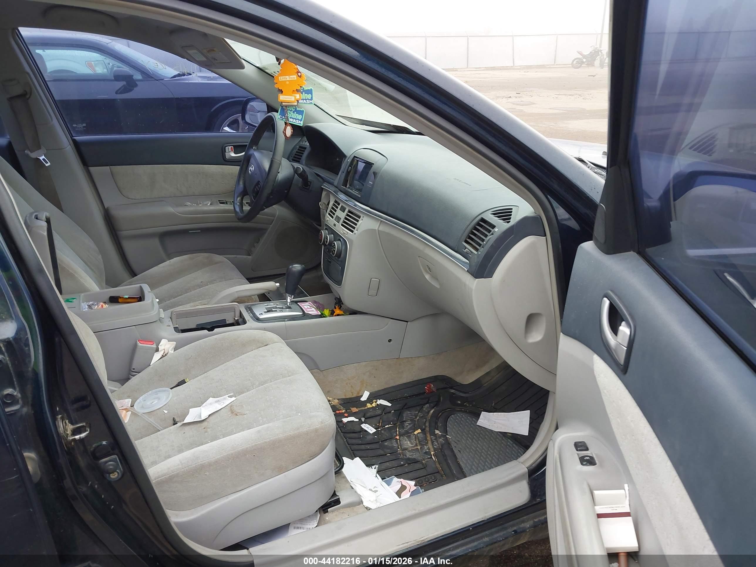 HYUNDAI SONATA image 5