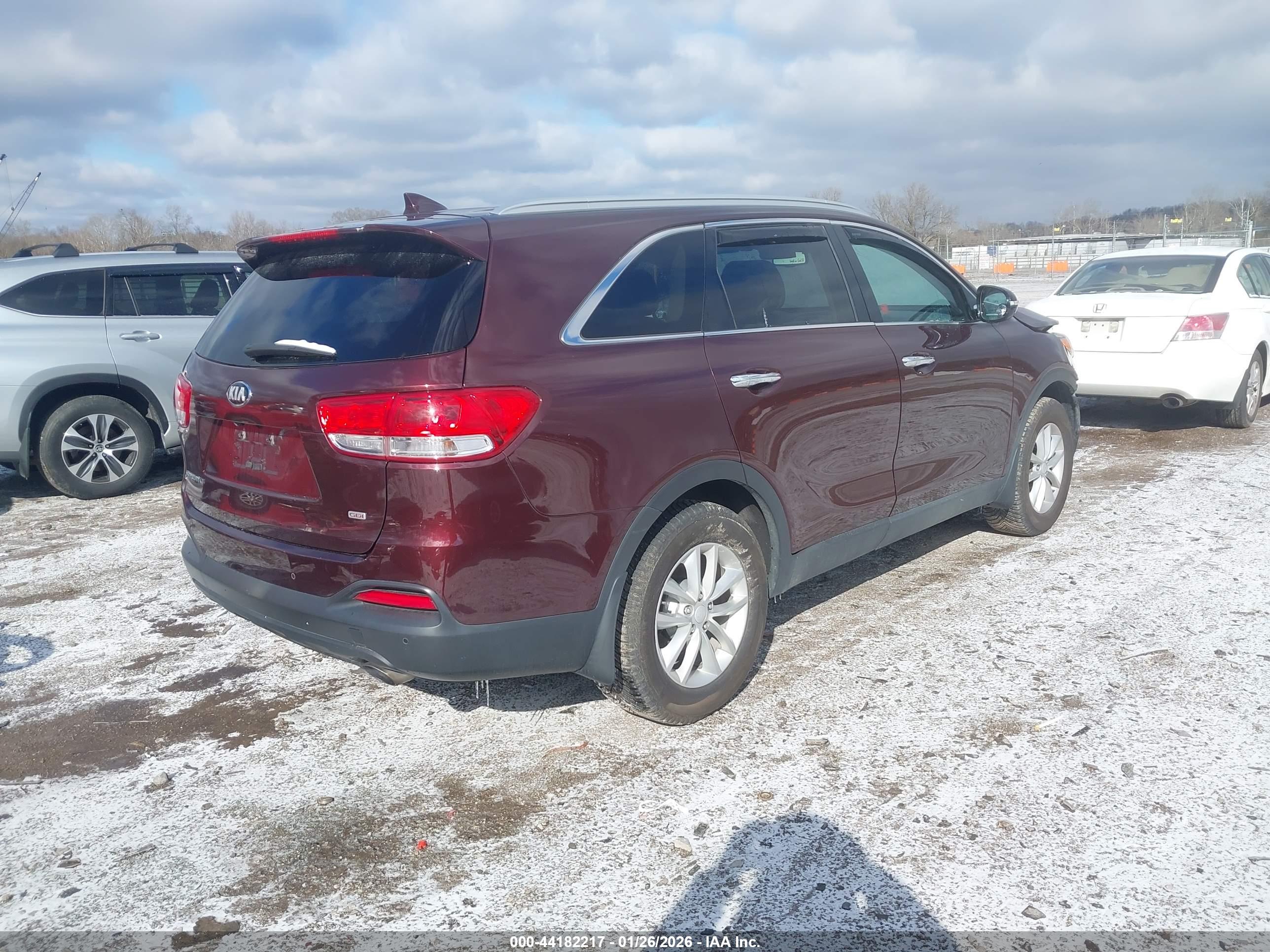 KIA SORENTO image 4