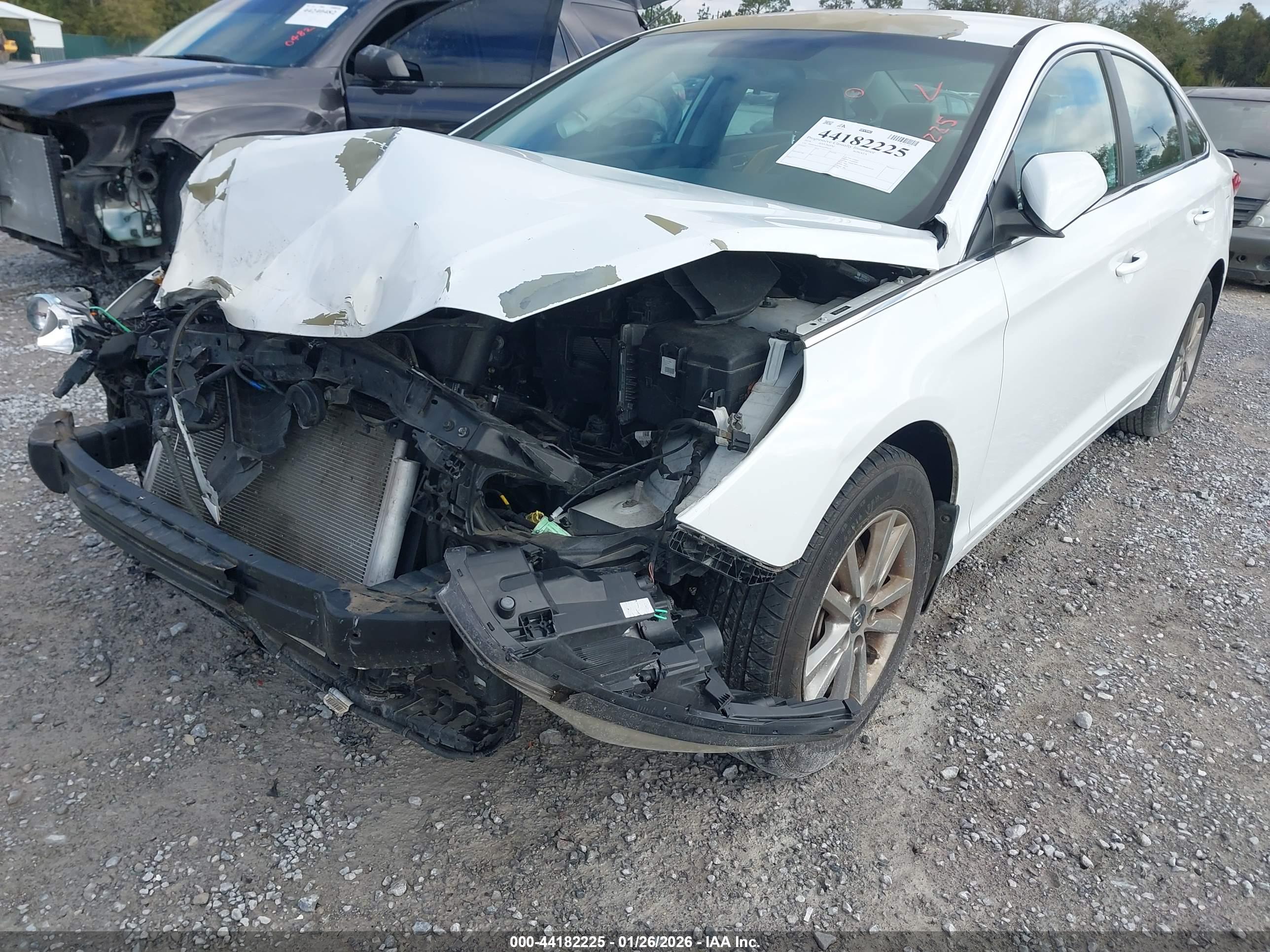 HYUNDAI SONATA image 6