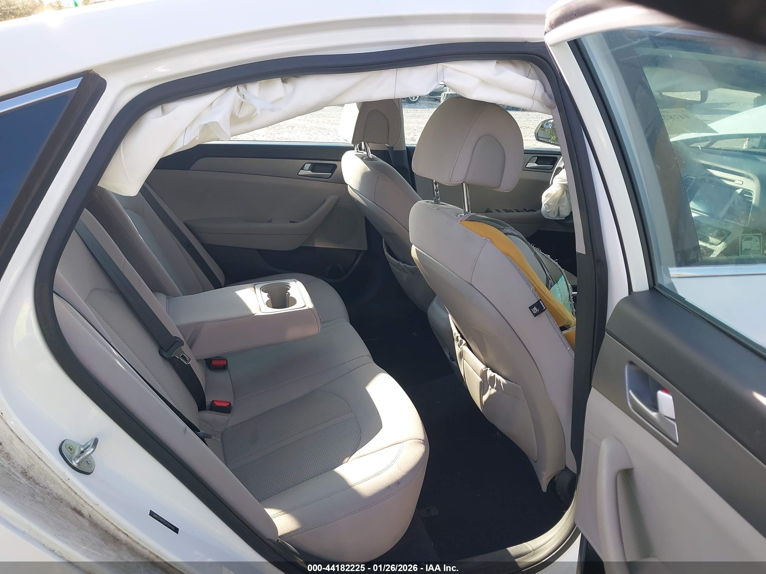 HYUNDAI SONATA image 8