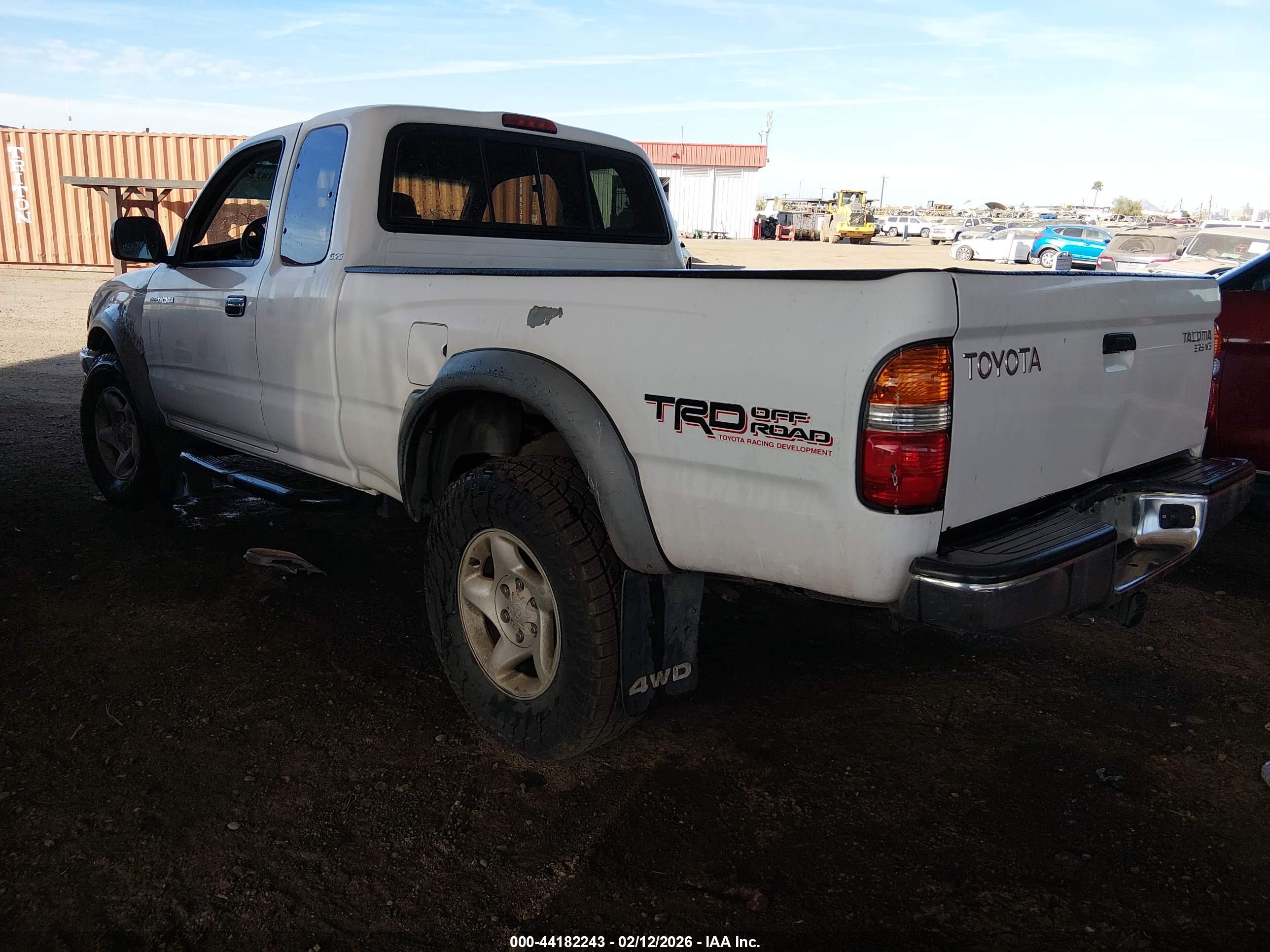 TOYOTA TACOMA image 3
