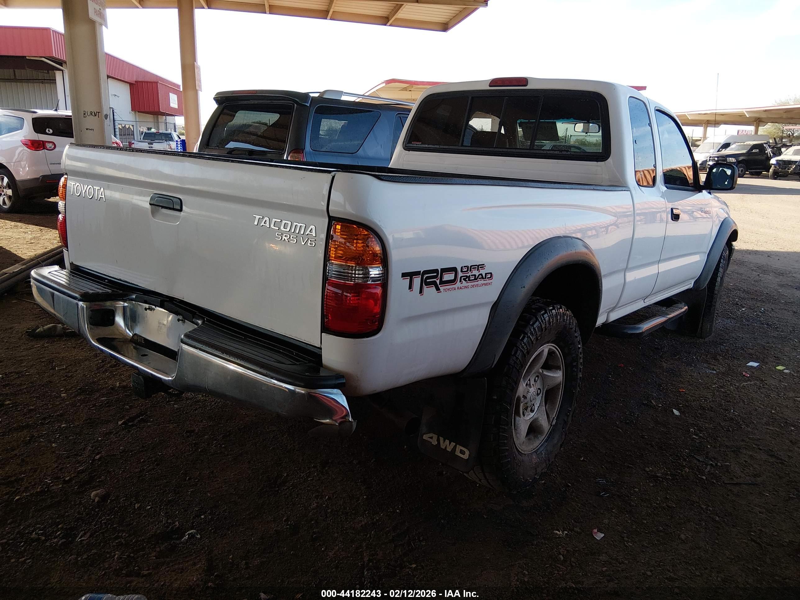 TOYOTA TACOMA image 4