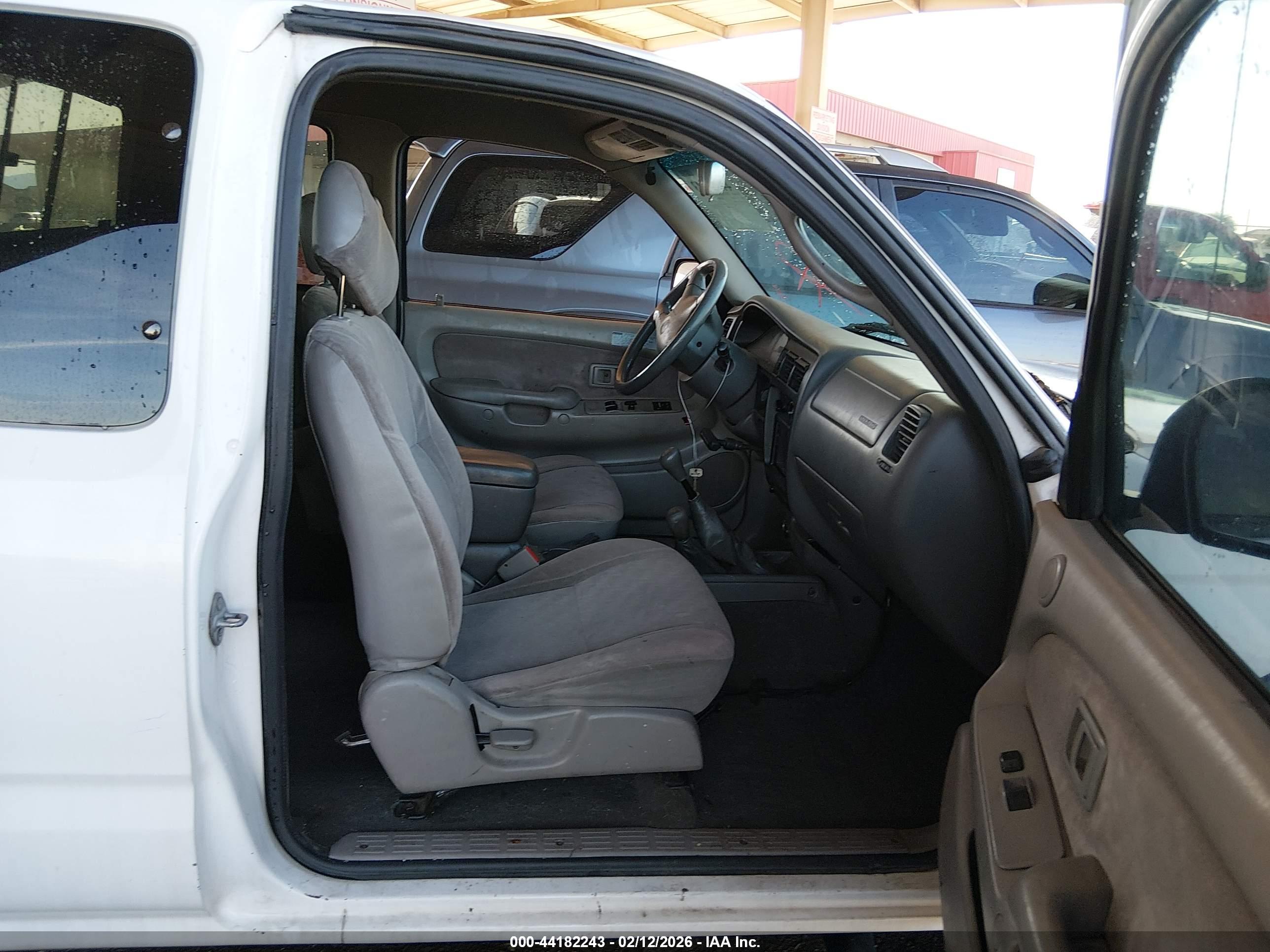 TOYOTA TACOMA image 5