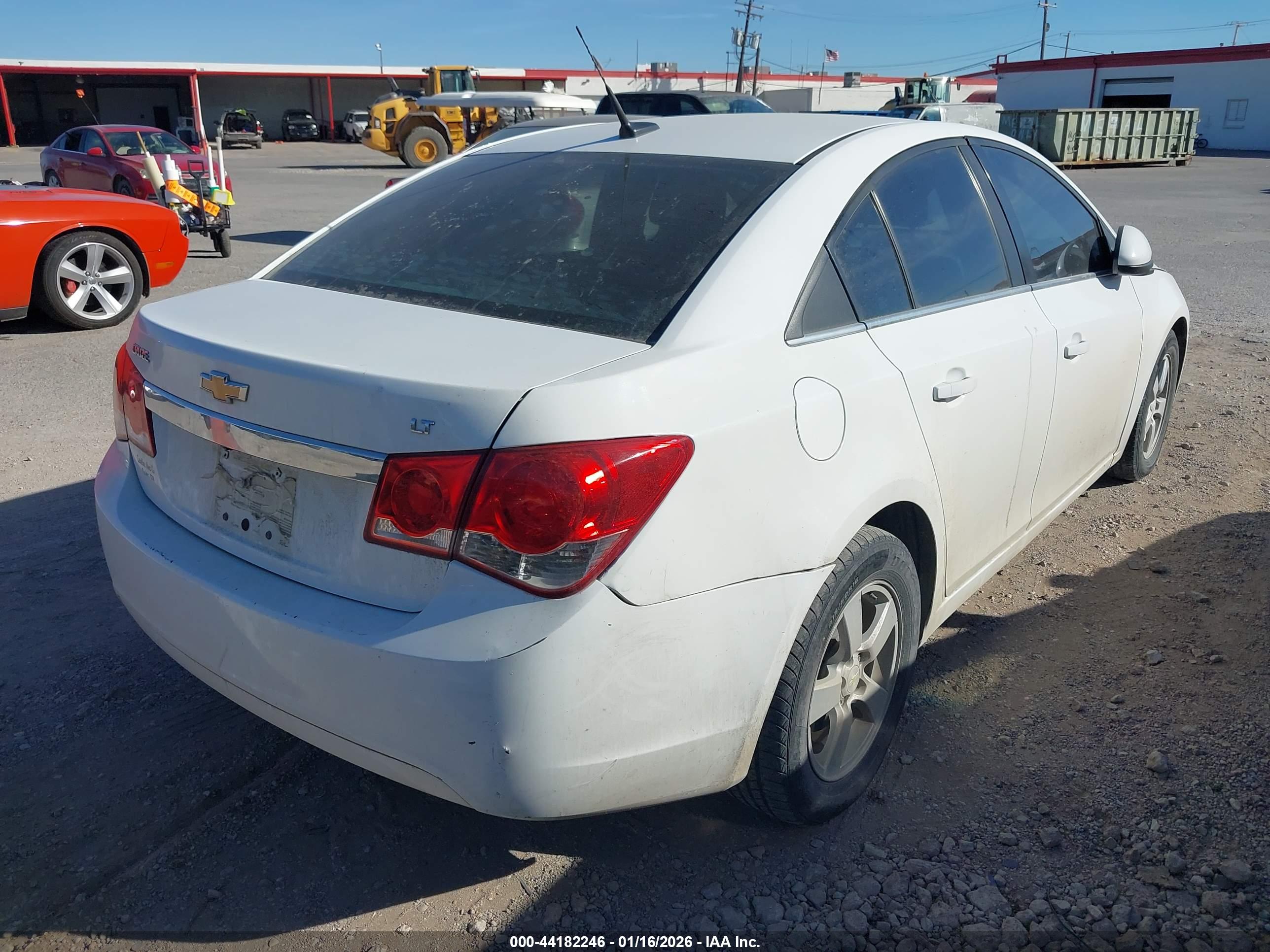 CHEVROLET CRUZE image 4