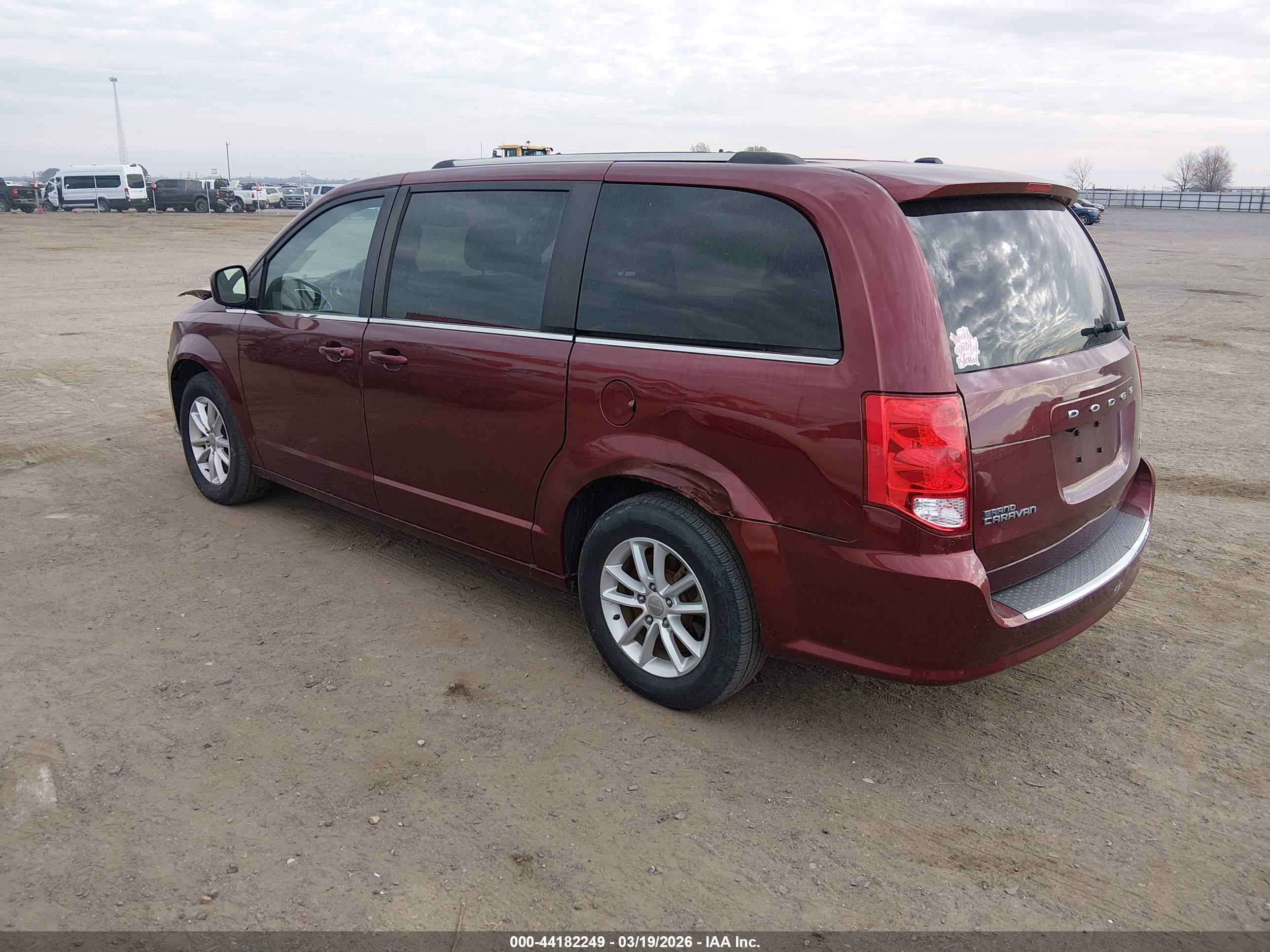DODGE GRAND image 3