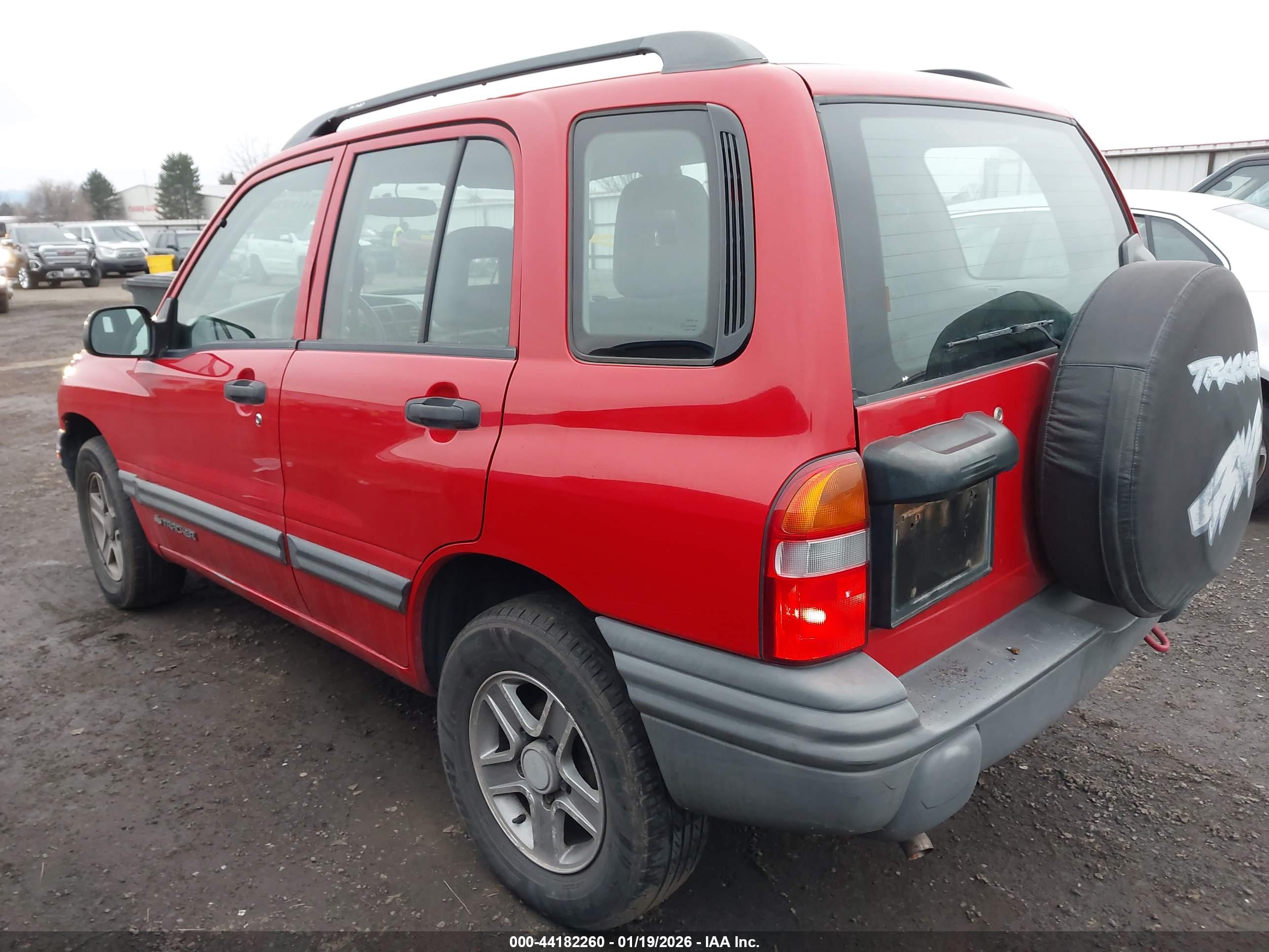 CHEVROLET TRACKER image 3