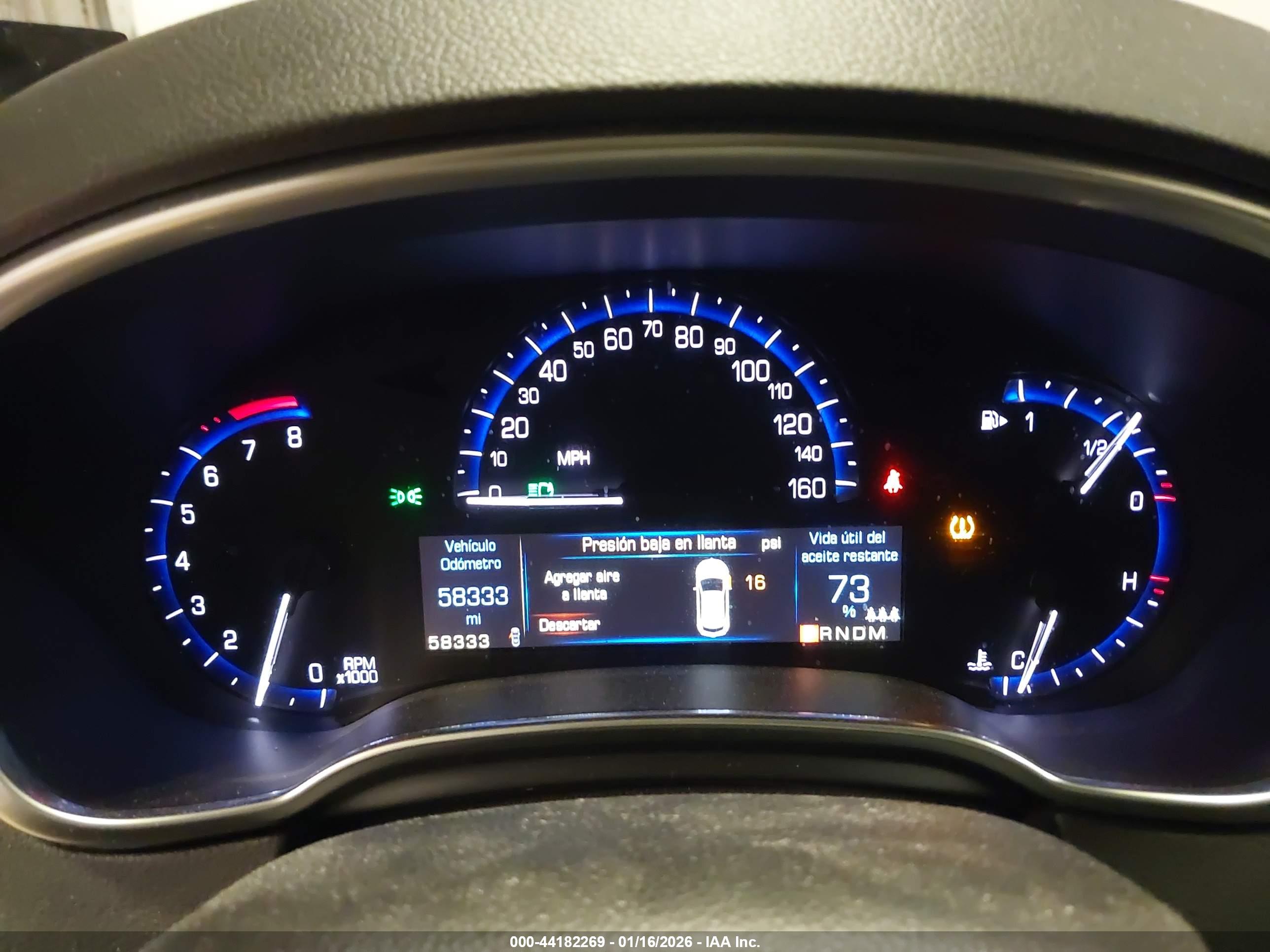 CADILLAC SRX image 7