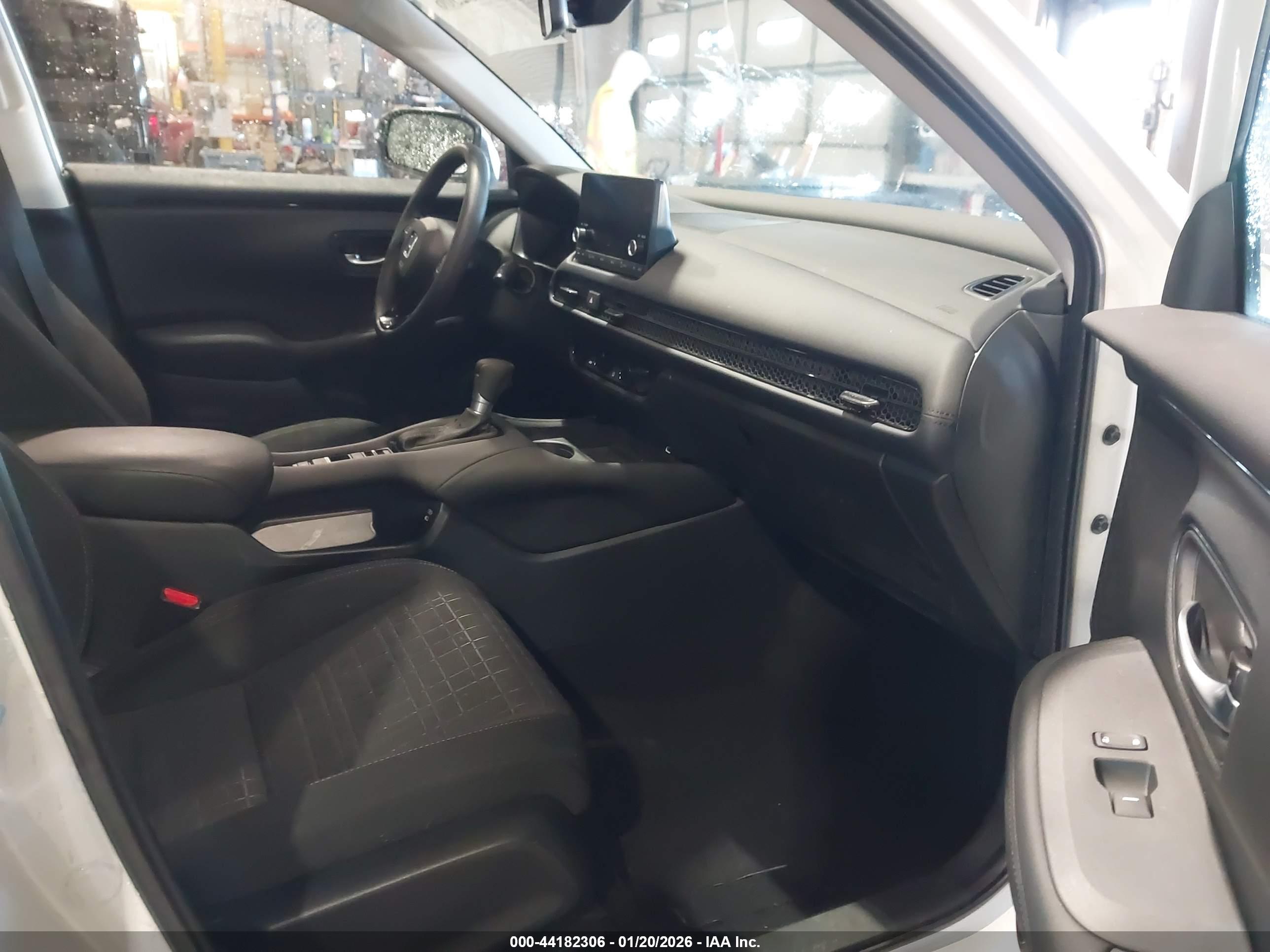 HONDA HR-V image 5