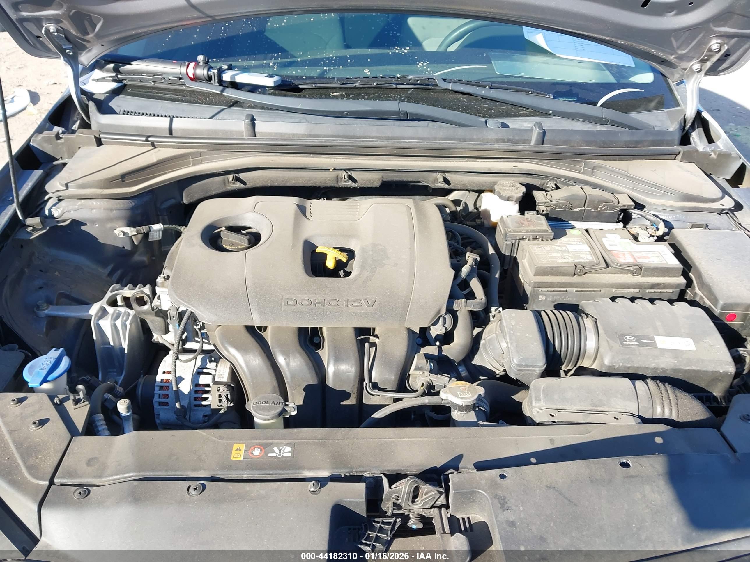 HYUNDAI ELANTRA image 10