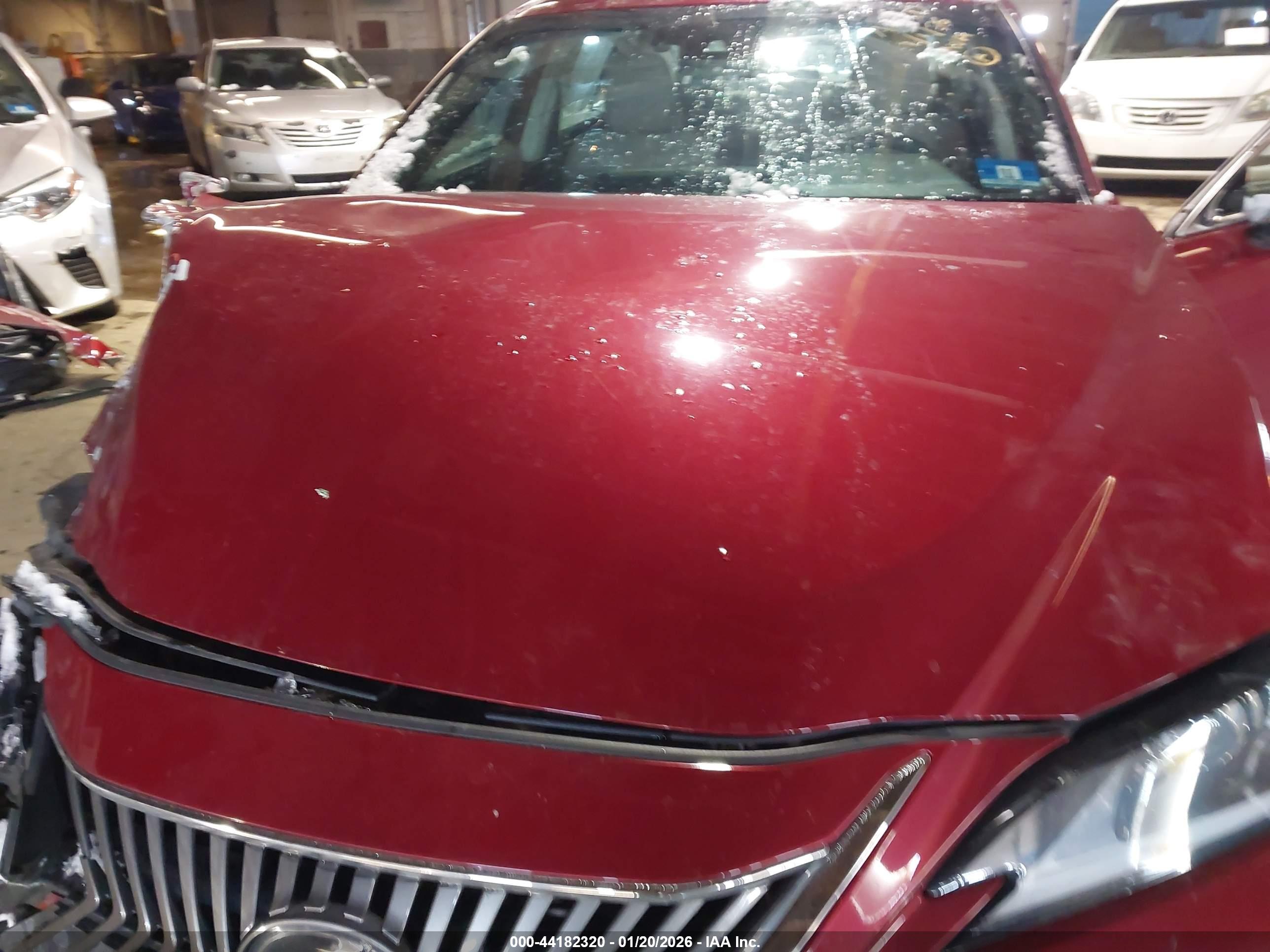 LEXUS ES image 10