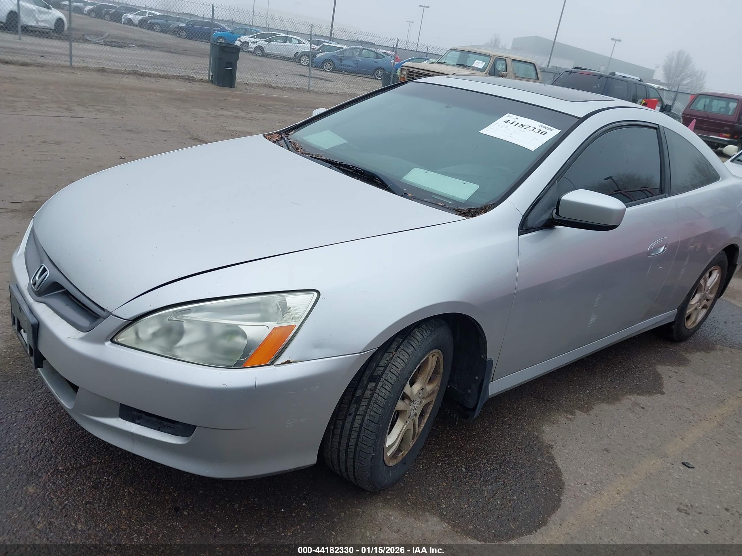HONDA ACCORD image 2