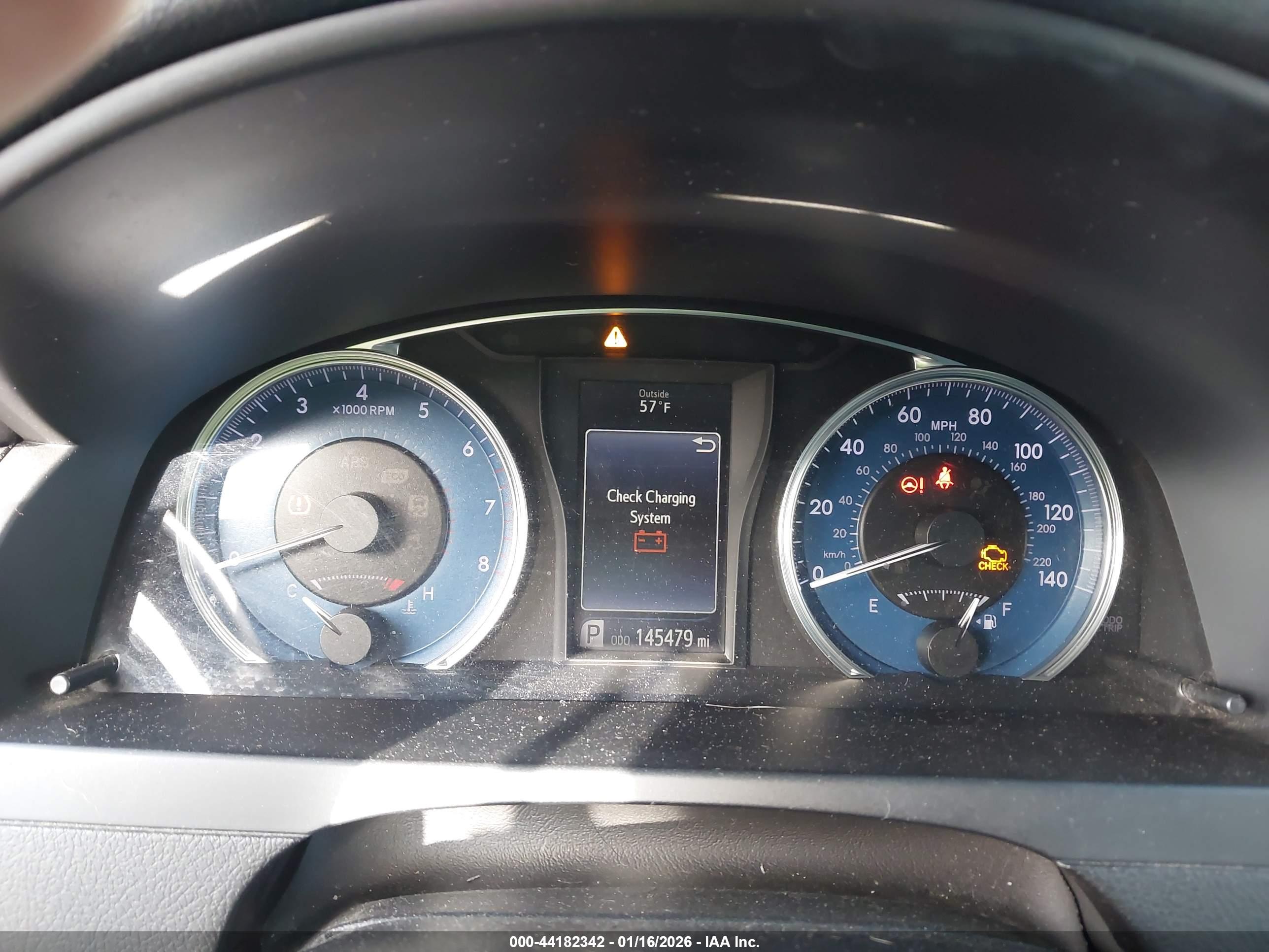 TOYOTA CAMRY image 7
