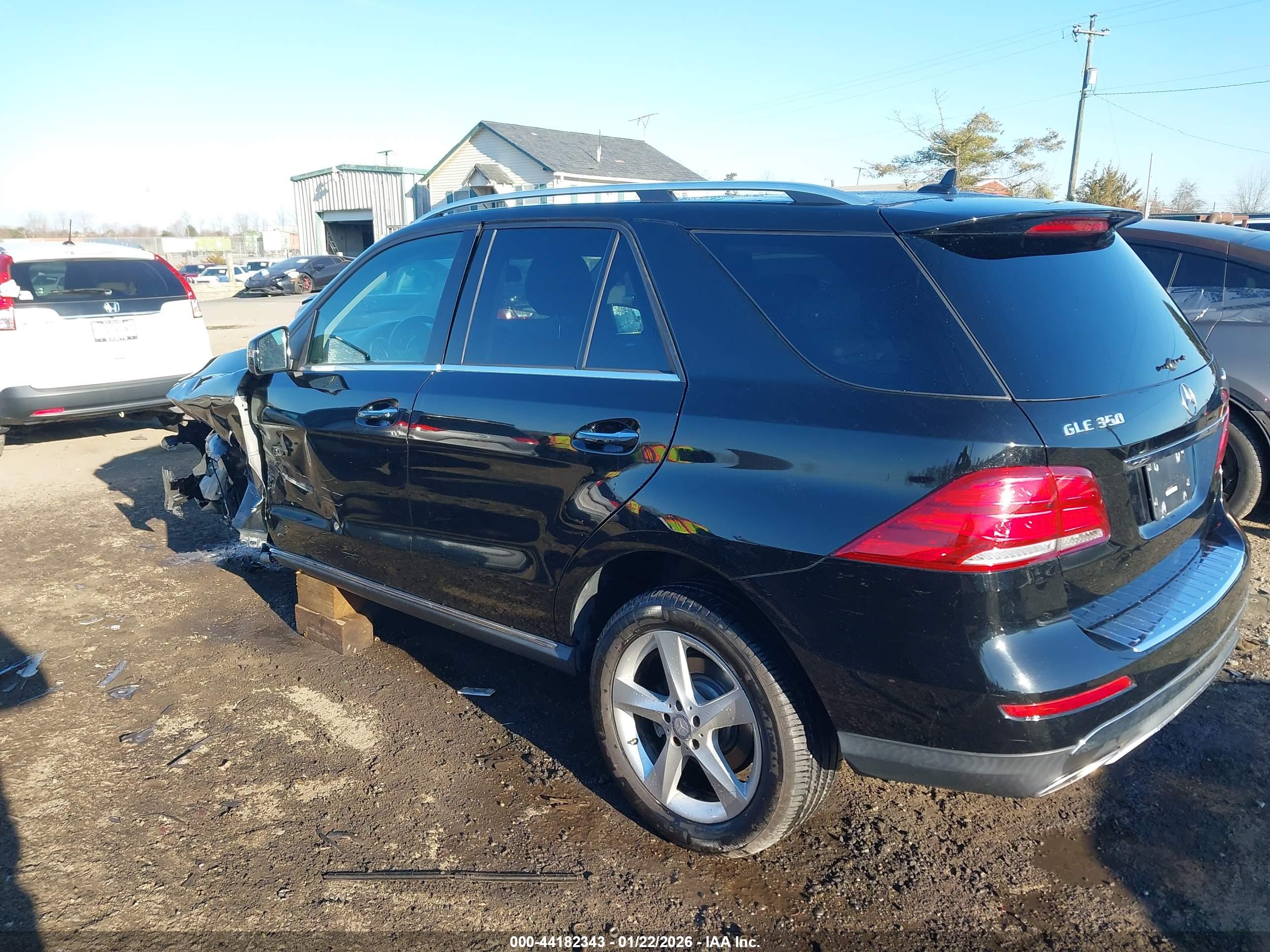 MERCEDES-BENZ GLE image 3
