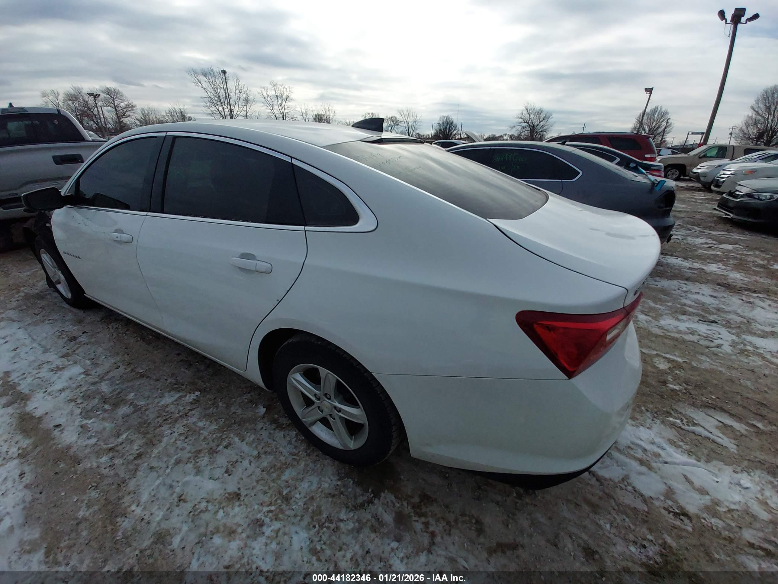CHEVROLET MALIBU image 3