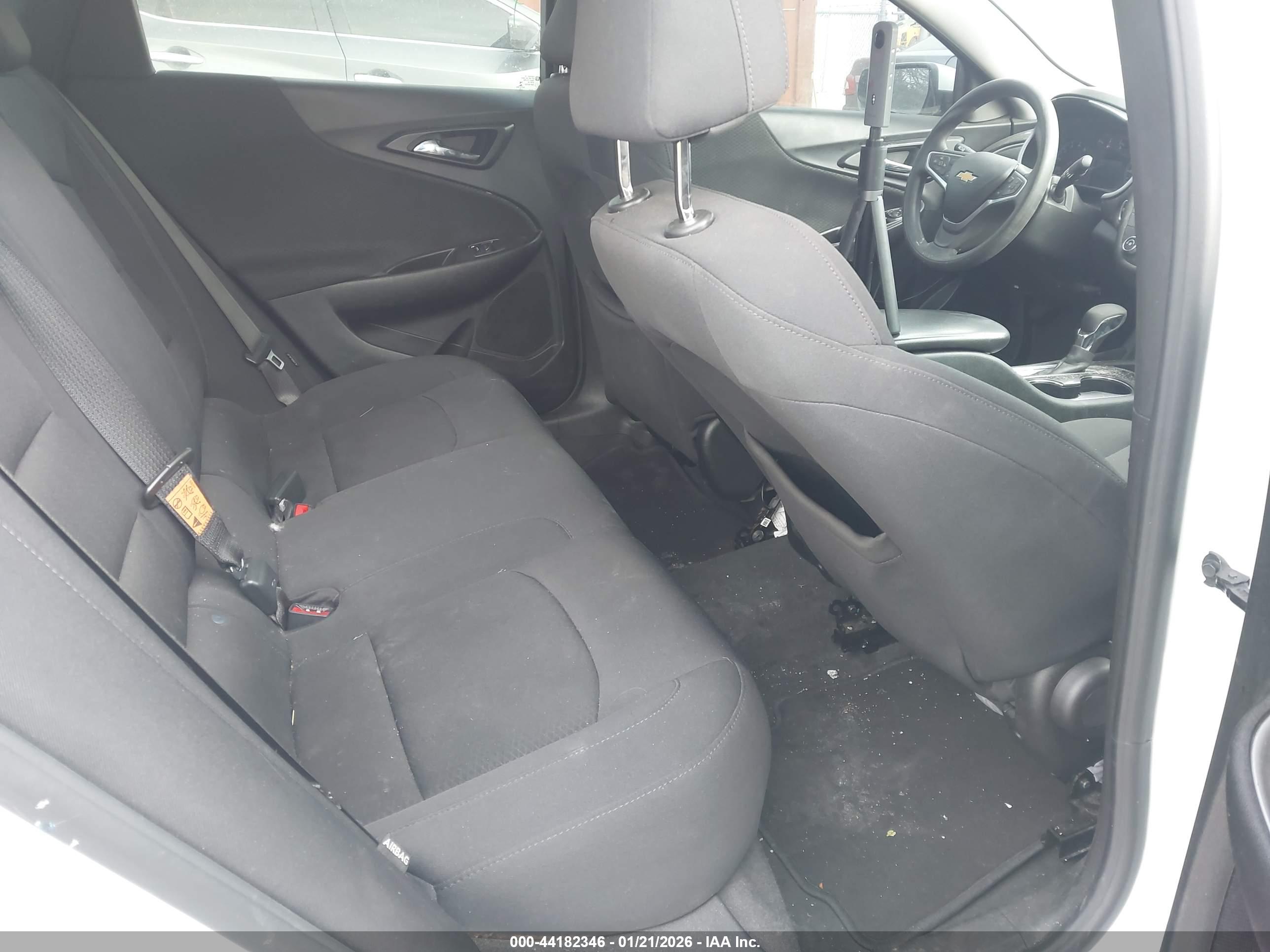 CHEVROLET MALIBU image 8