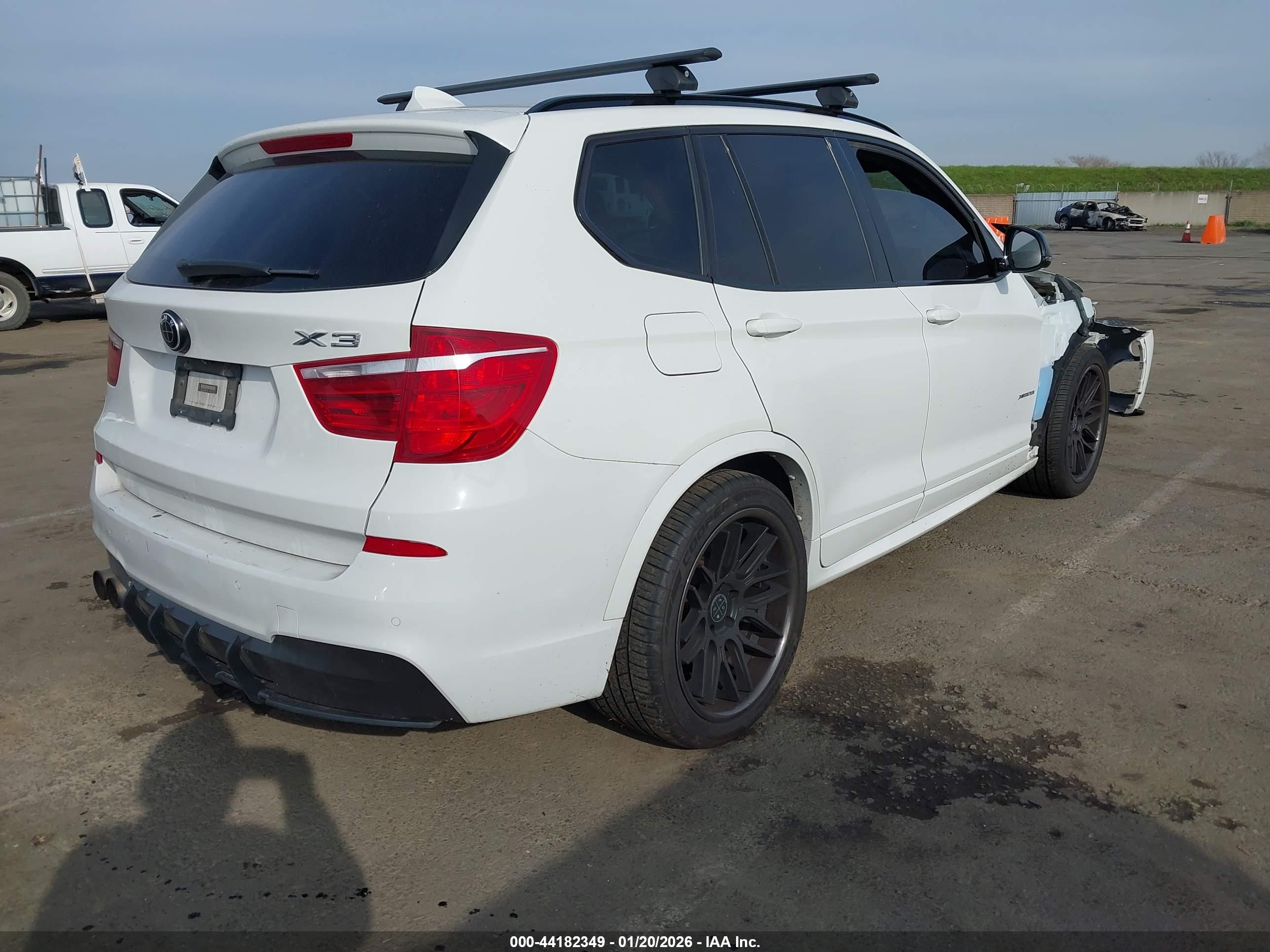 BMW X3 image 4