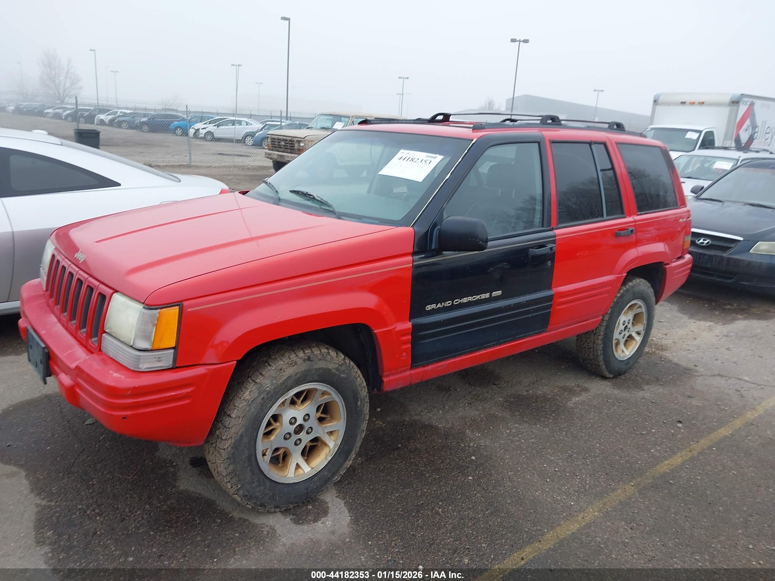 JEEP GRAND image 2