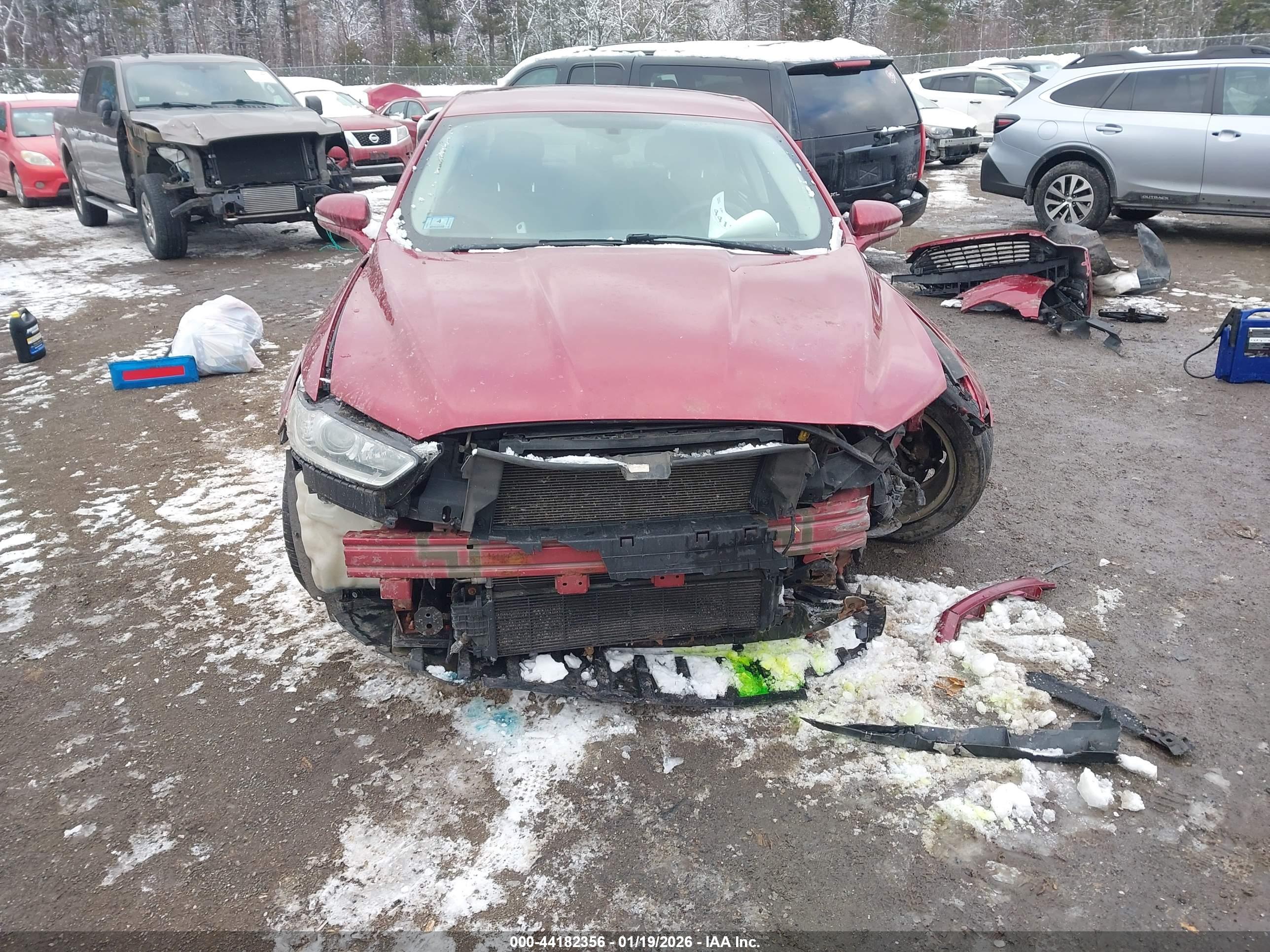FORD FUSION image 6