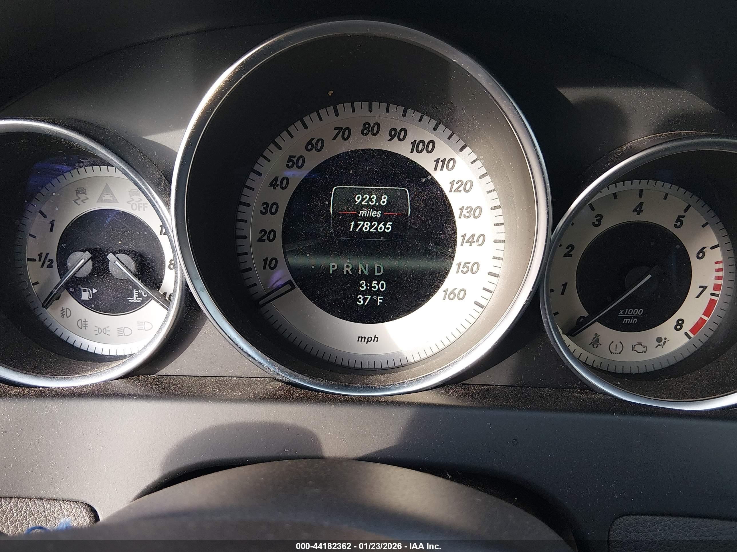 MERCEDES-BENZ C image 7