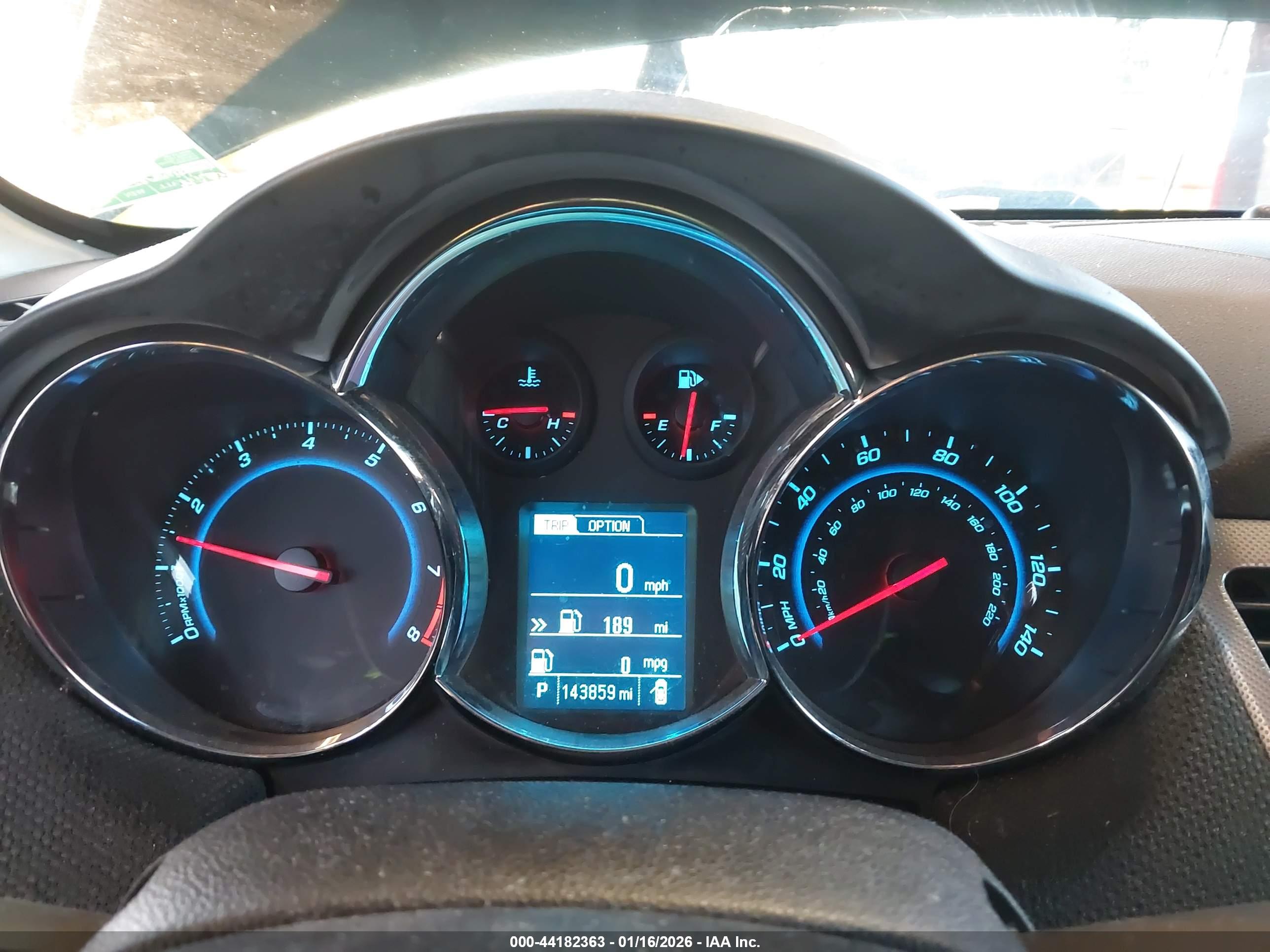 CHEVROLET CRUZE image 7