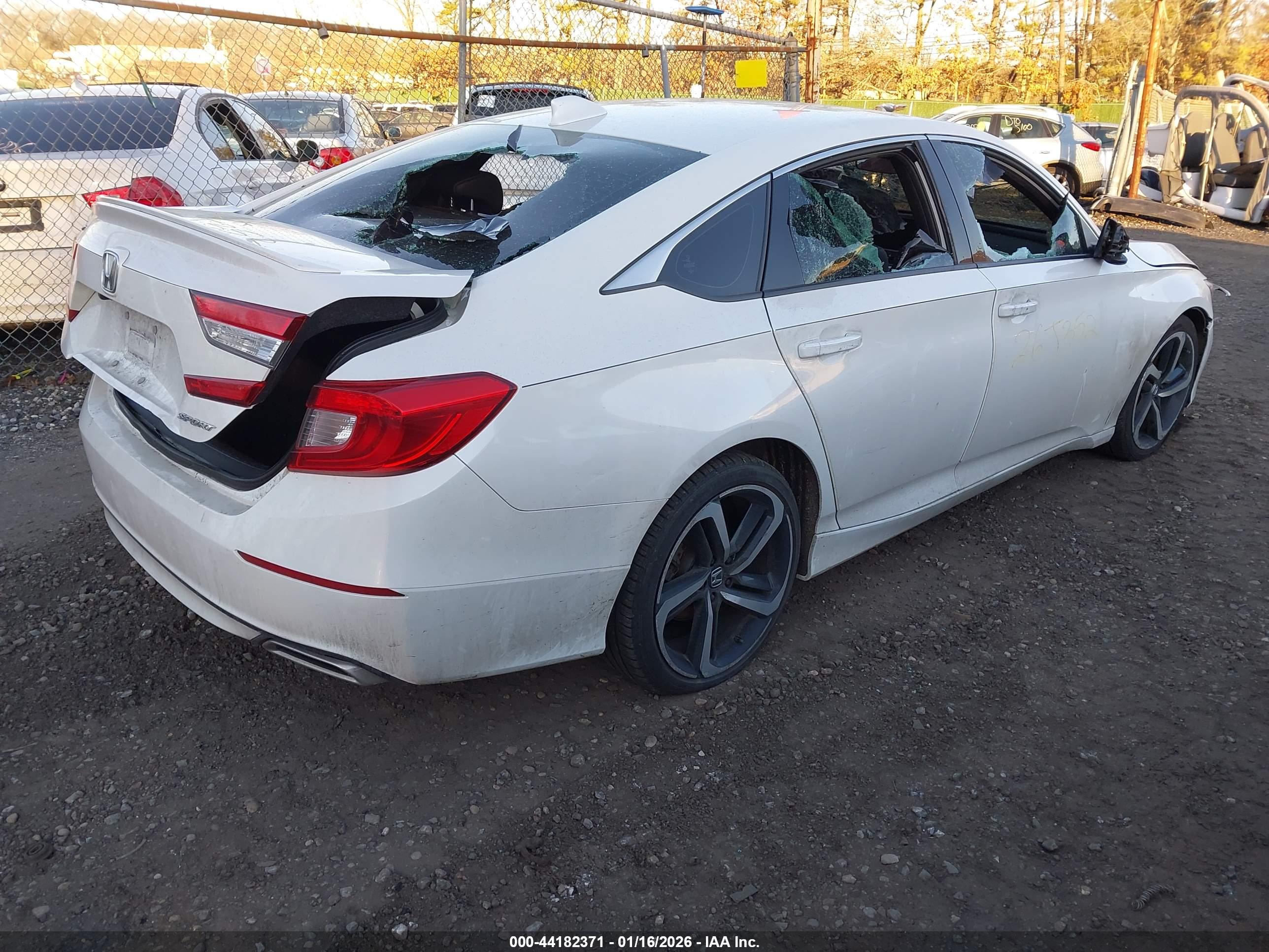 HONDA ACCORD image 4