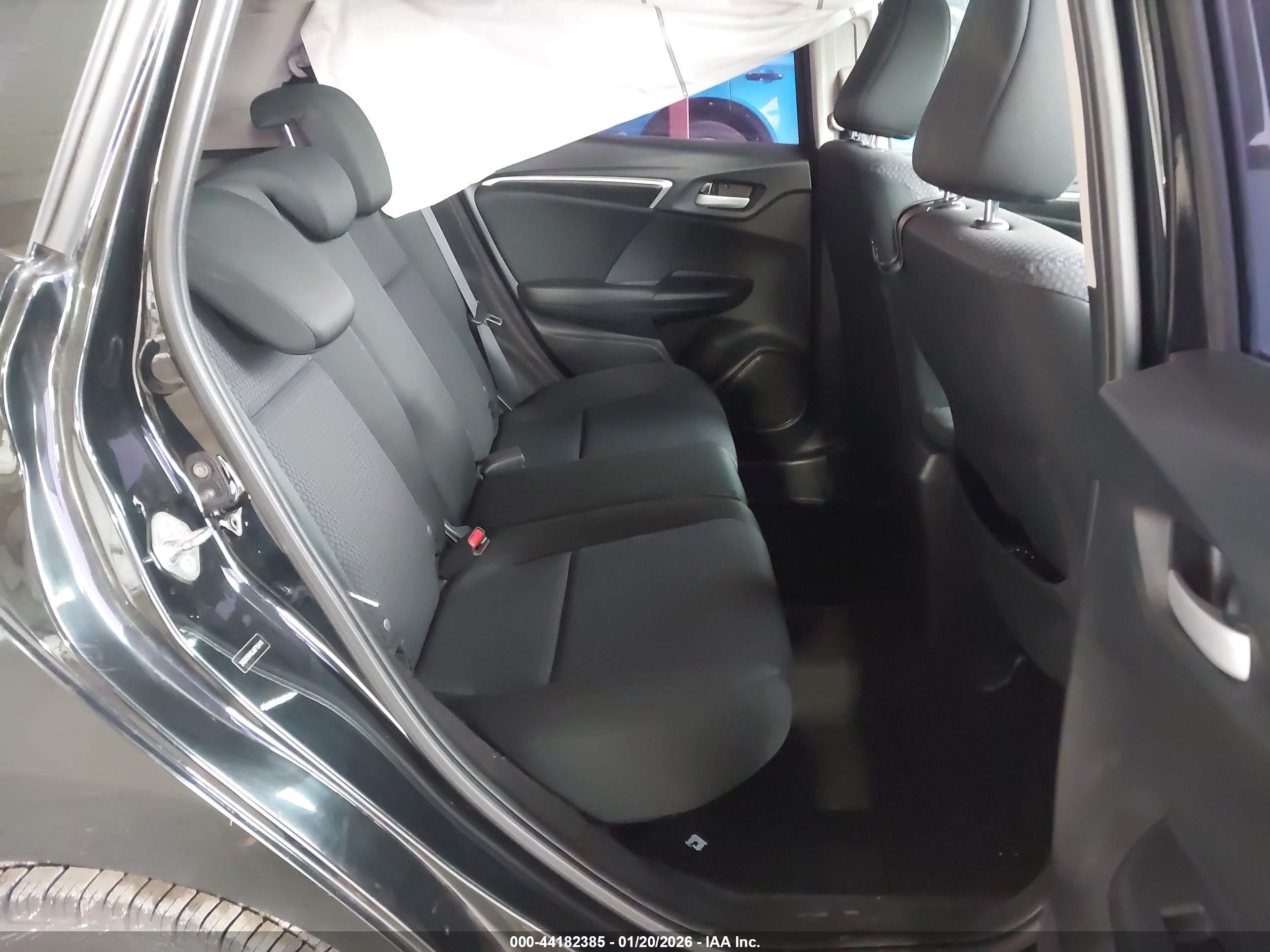 HONDA FIT image 8