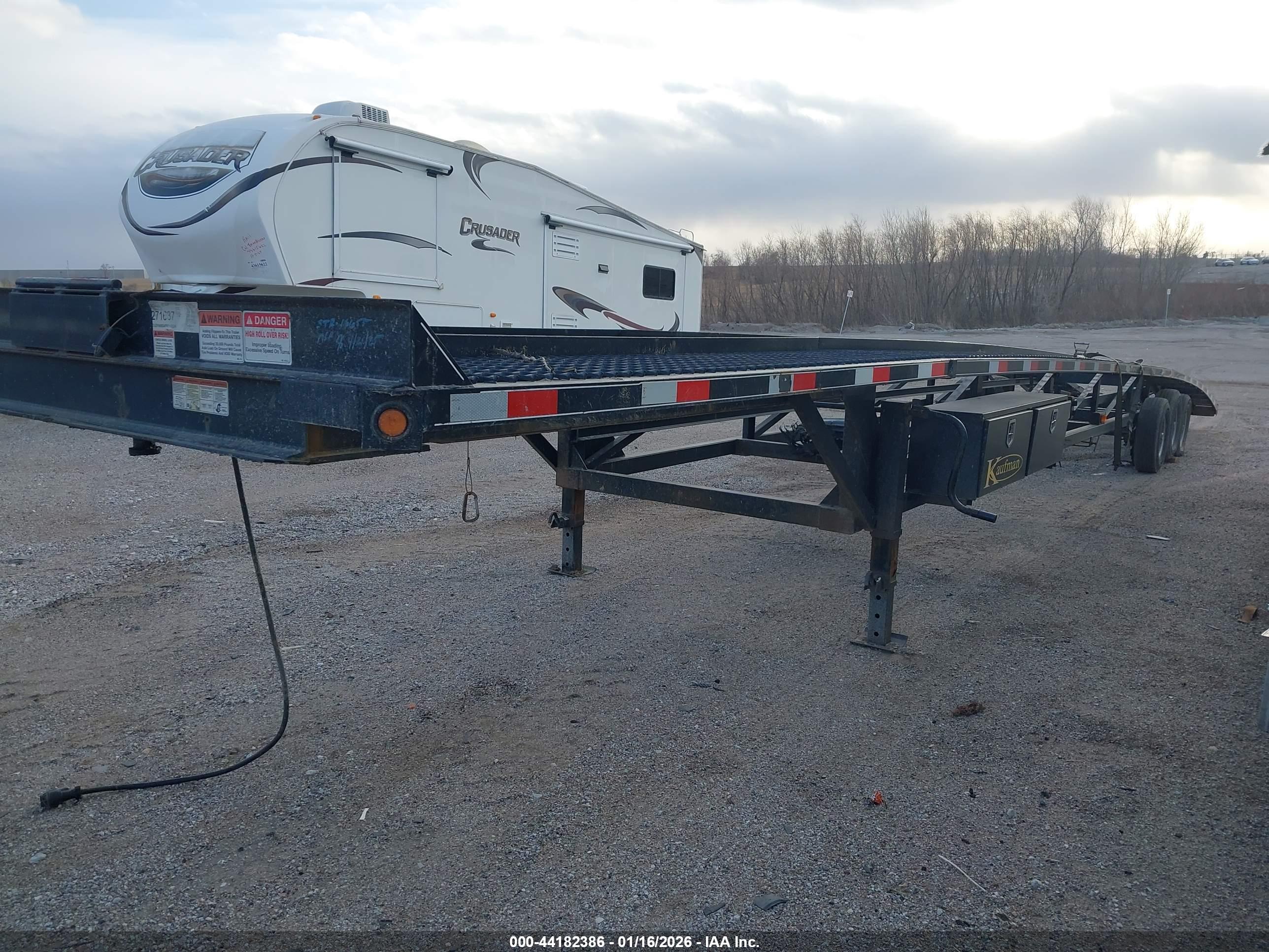 KAUFMAN TRAILERS image 2