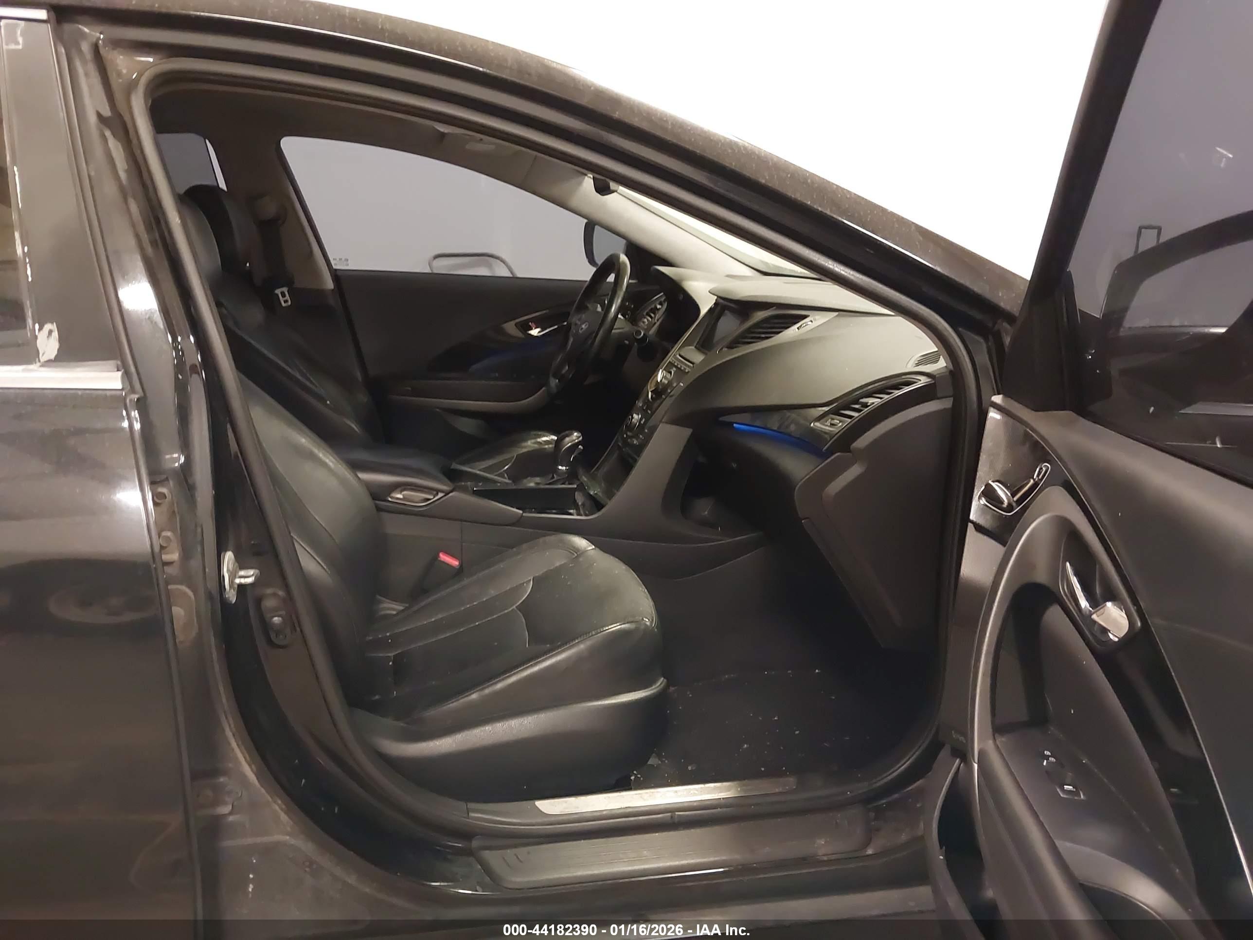 HYUNDAI AZERA image 5
