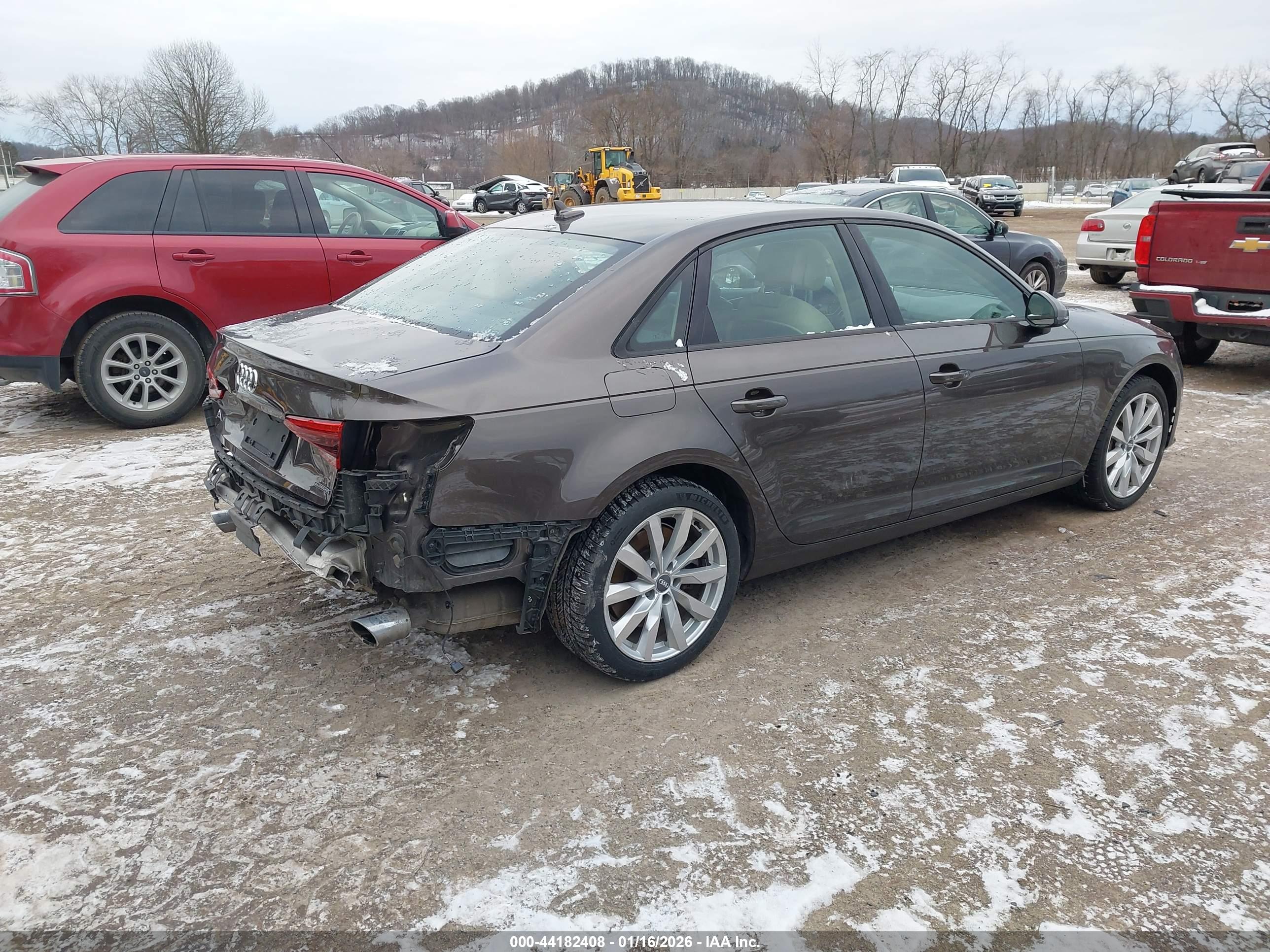 AUDI A4 image 4