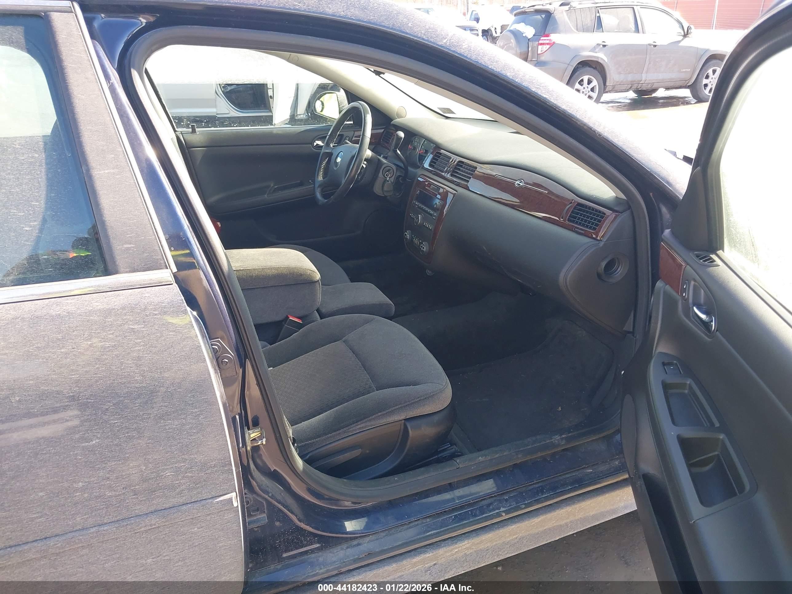 CHEVROLET IMPALA image 5