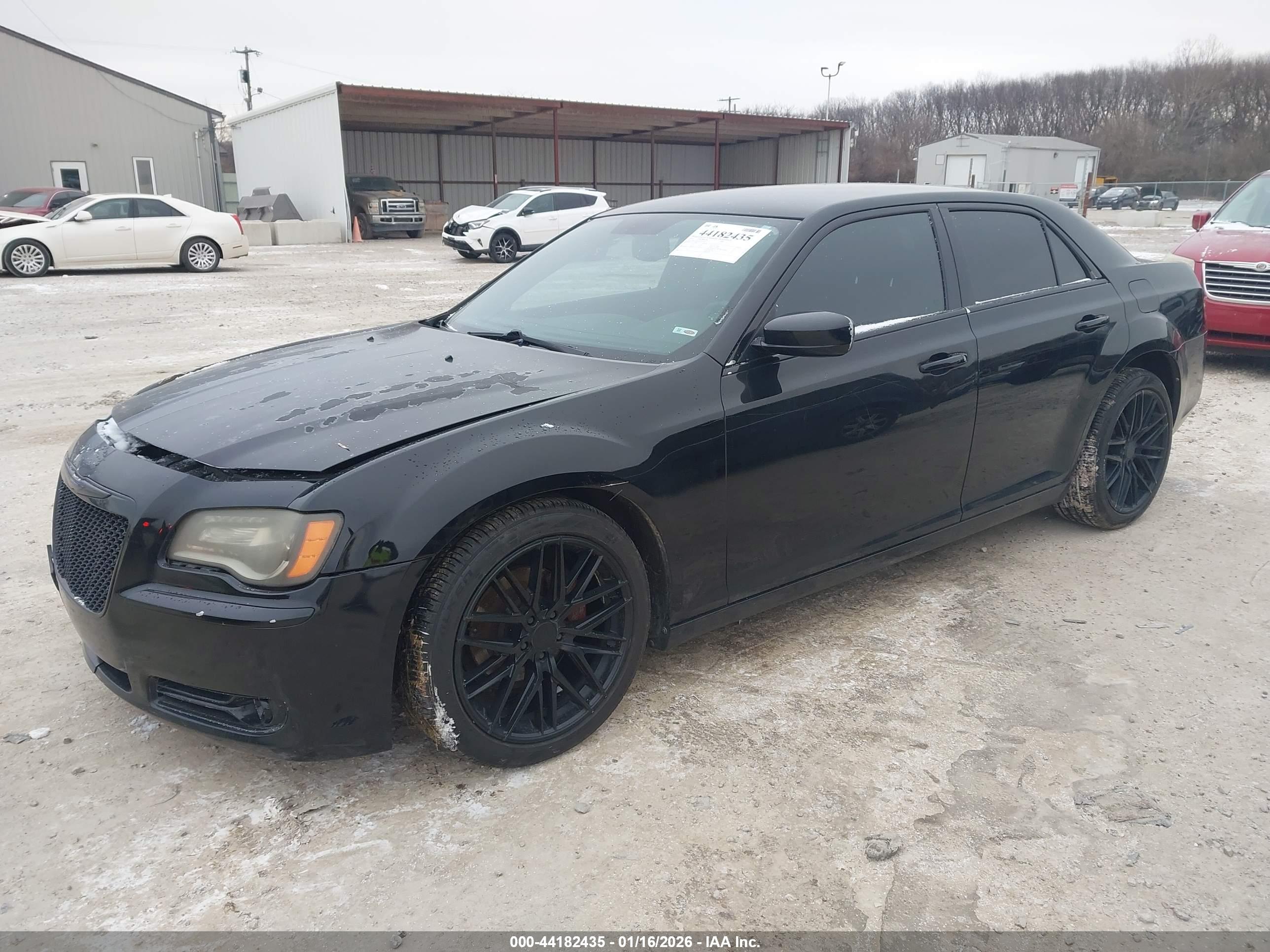 CHRYSLER 300 image 2