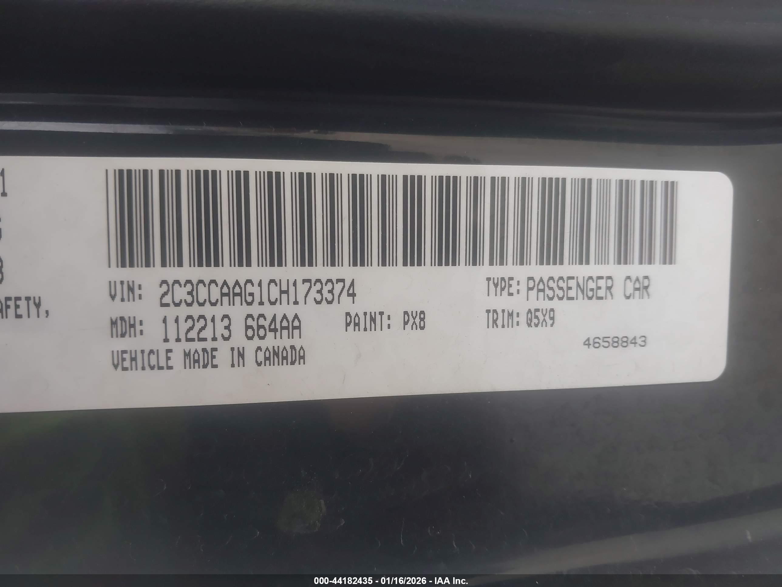 CHRYSLER 300 image 9