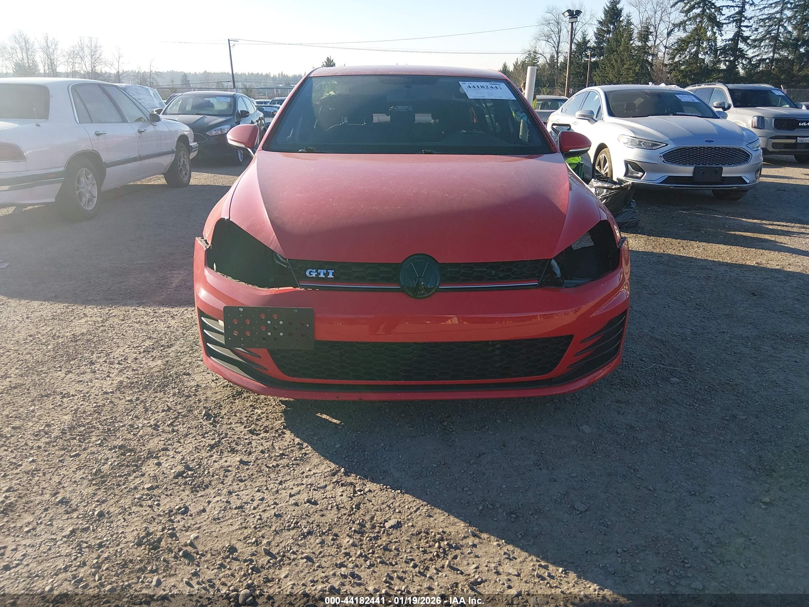 VOLKSWAGEN GOLF image 6
