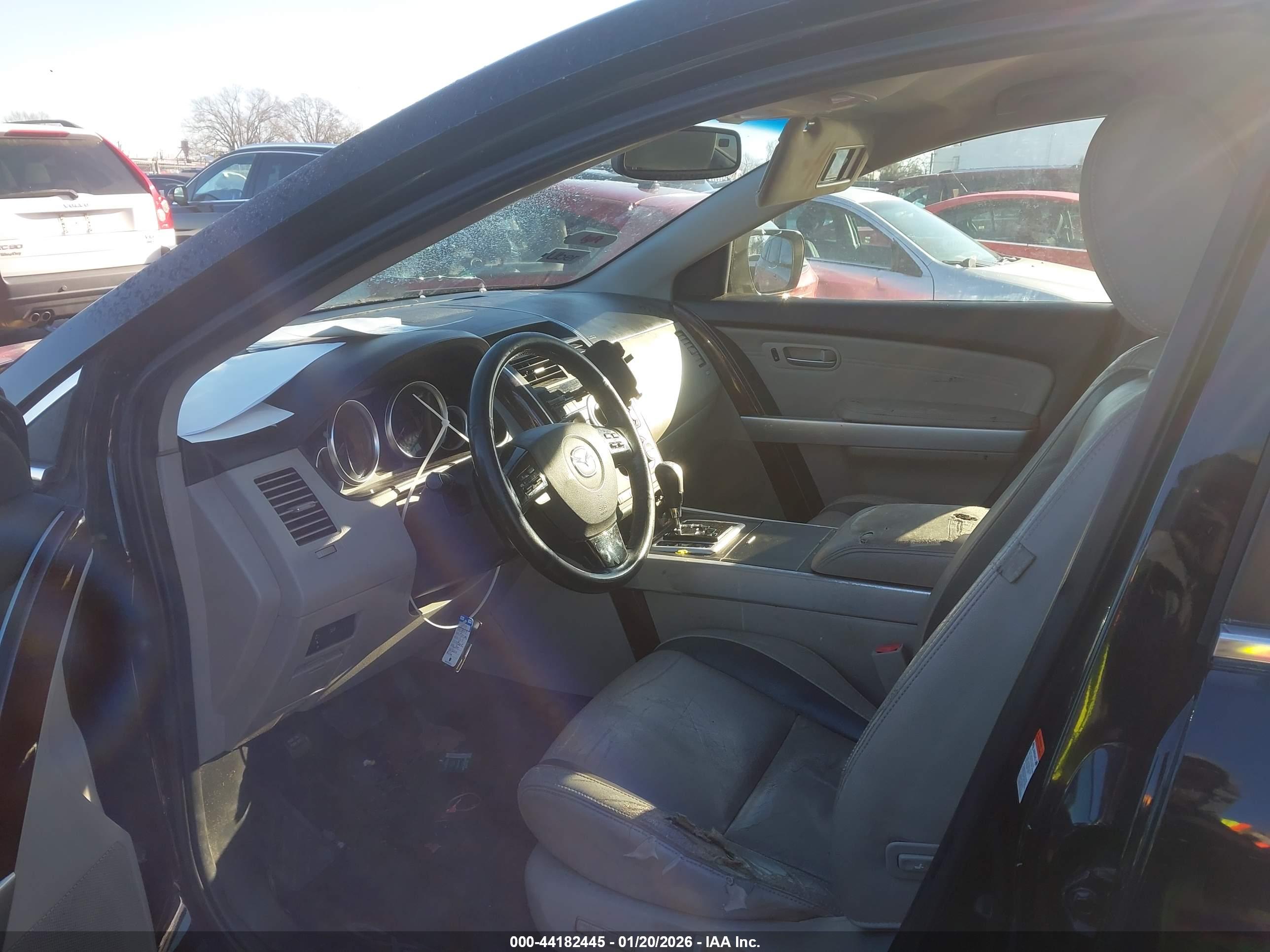 MAZDA CX-9 image 5
