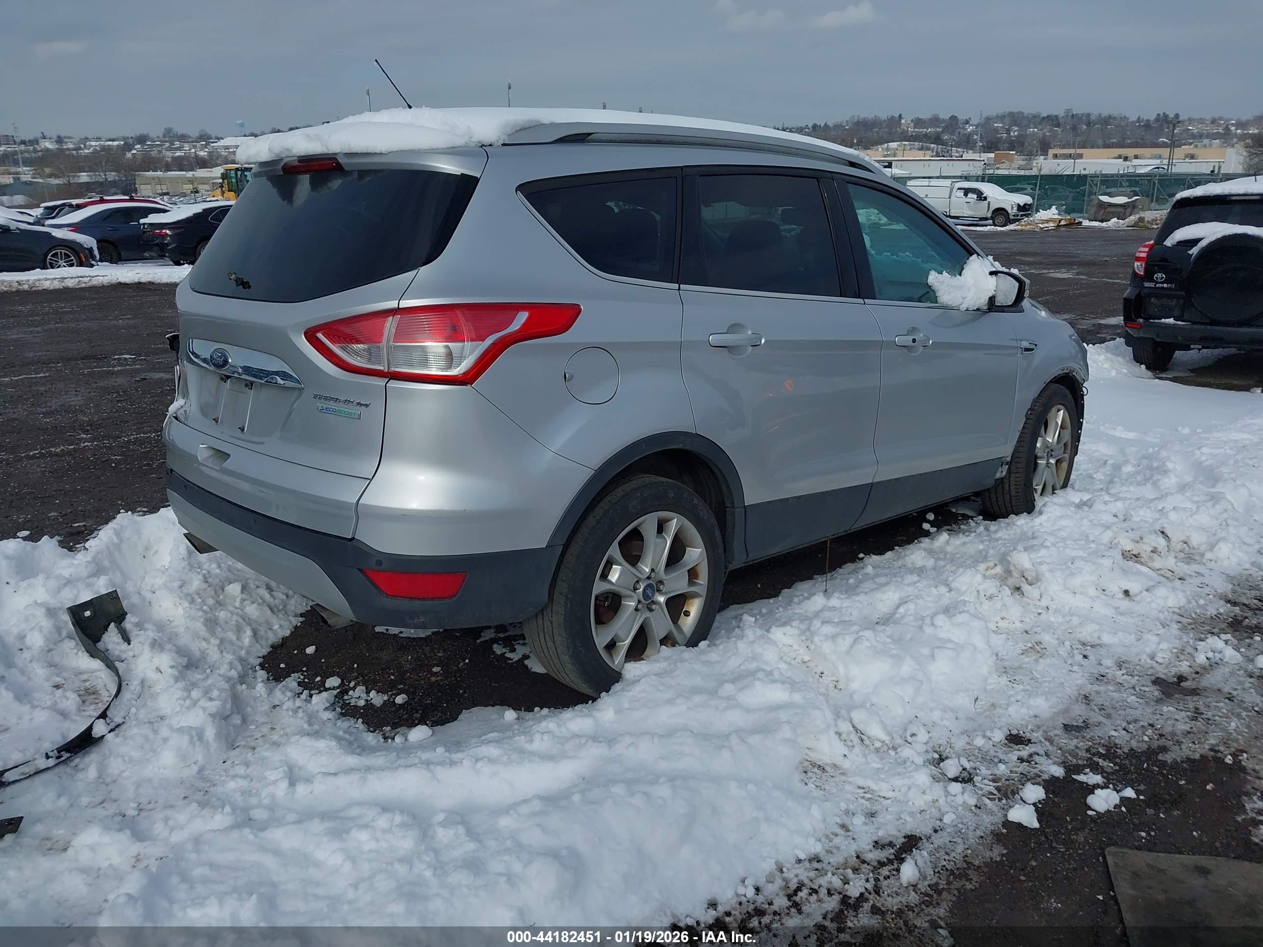 FORD ESCAPE image 4