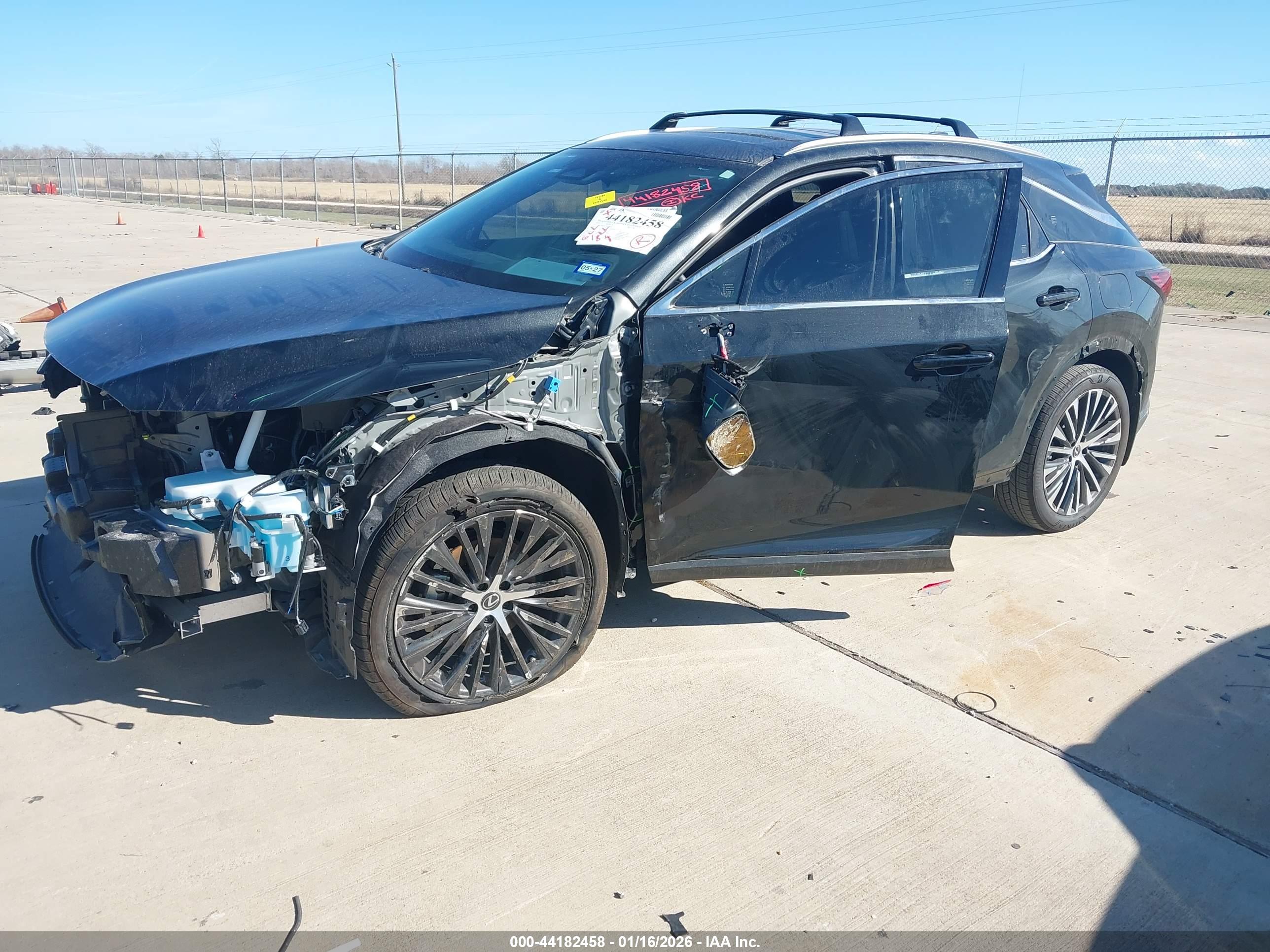 LEXUS RX image 2
