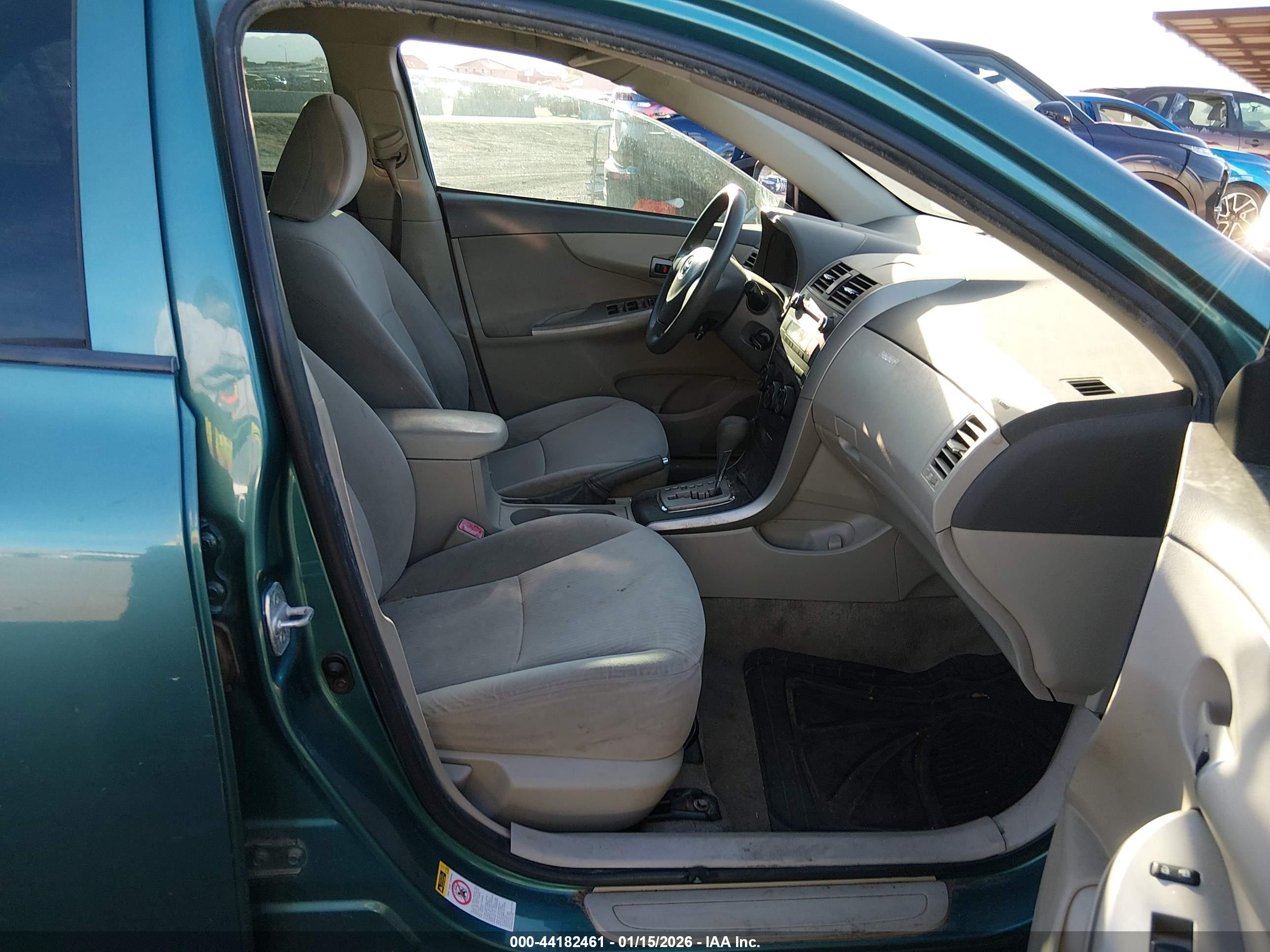 TOYOTA COROLLA image 5