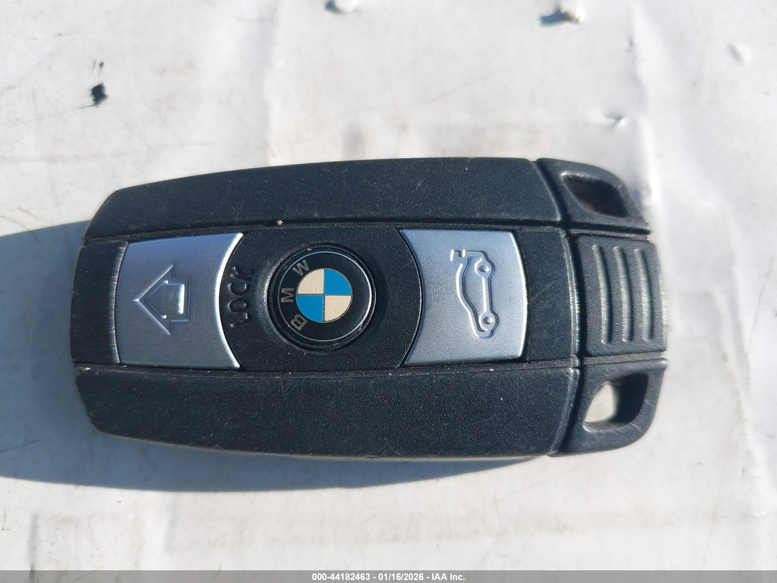 BMW 328I image 11