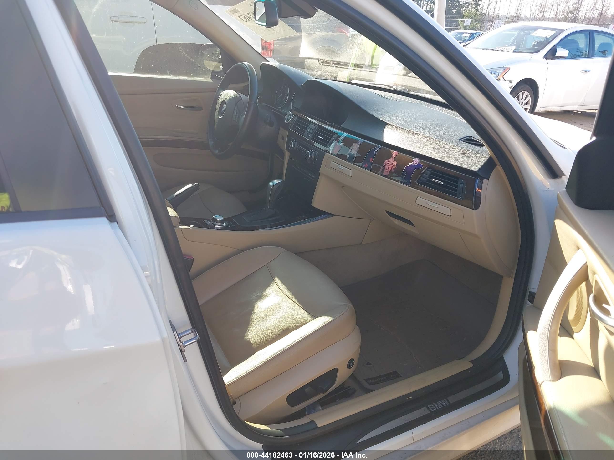 BMW 328I image 5