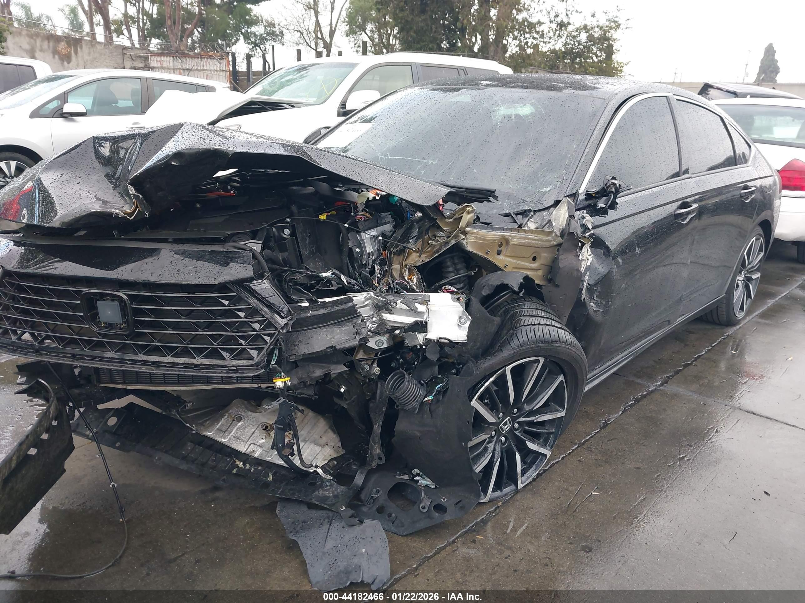 HONDA ACCORD image 2