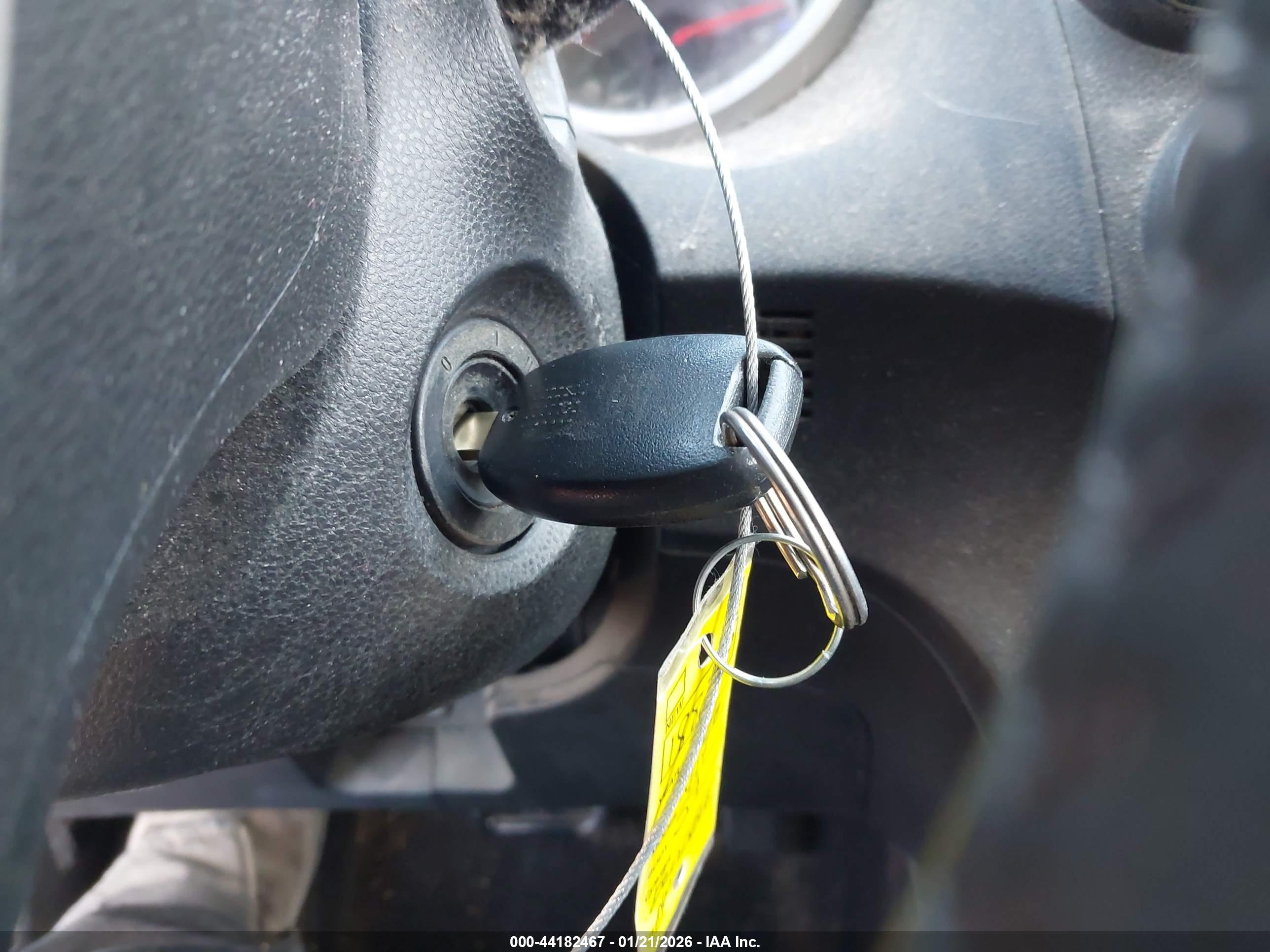 HONDA FIT image 11