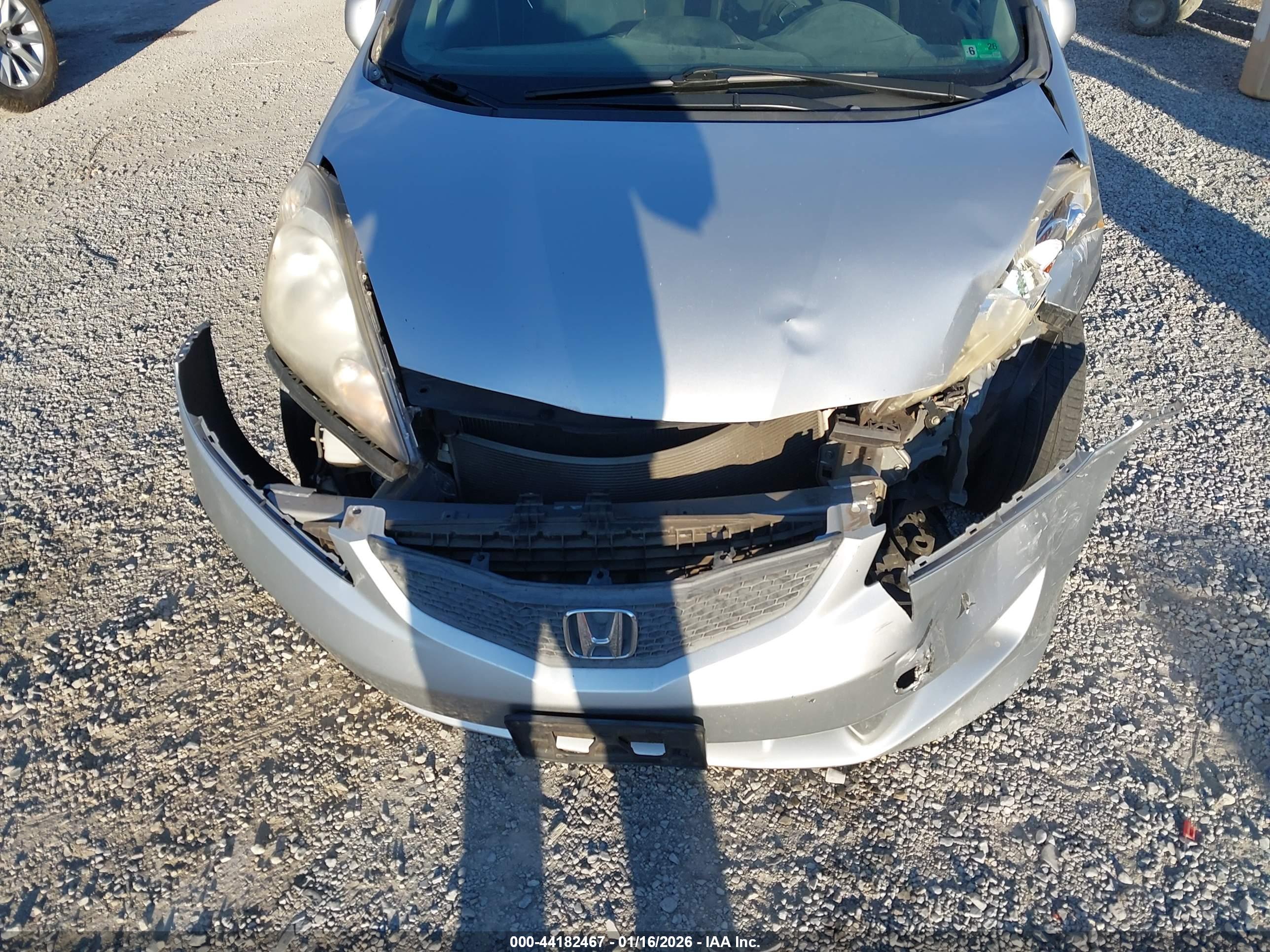 HONDA FIT image 6