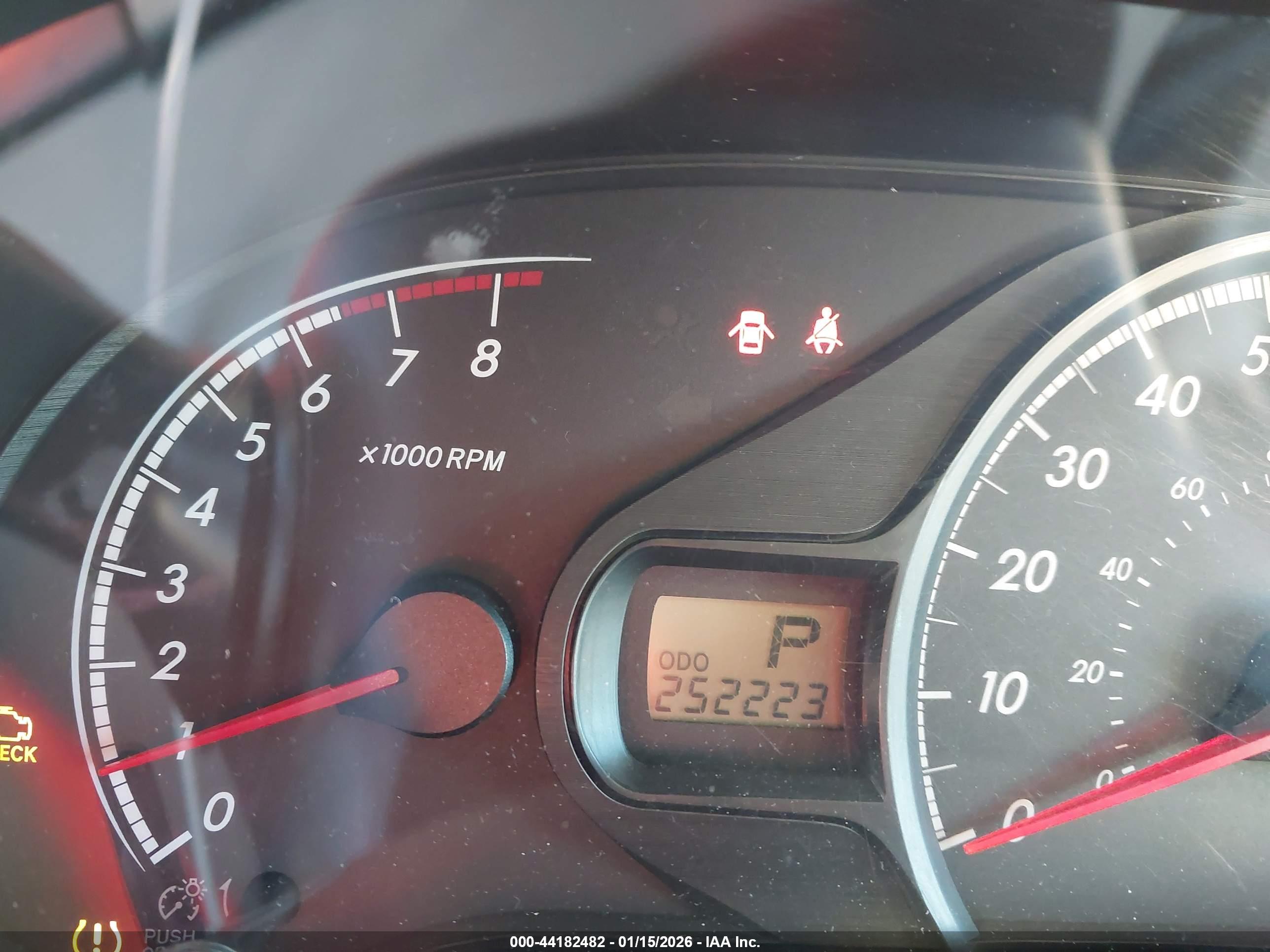 TOYOTA SIENNA image 7